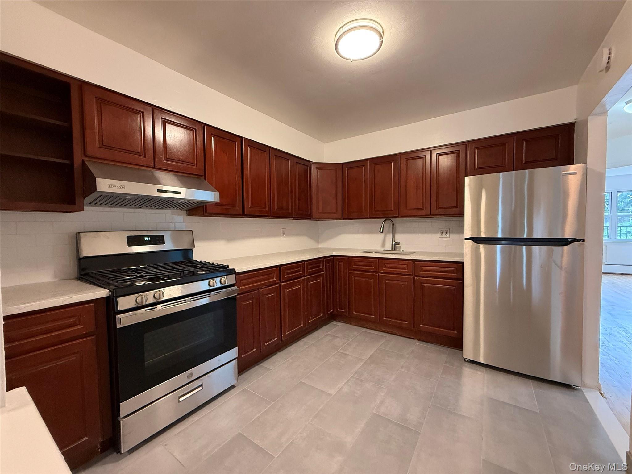 79-18 Kneeland Avenue – For Rent photo 7