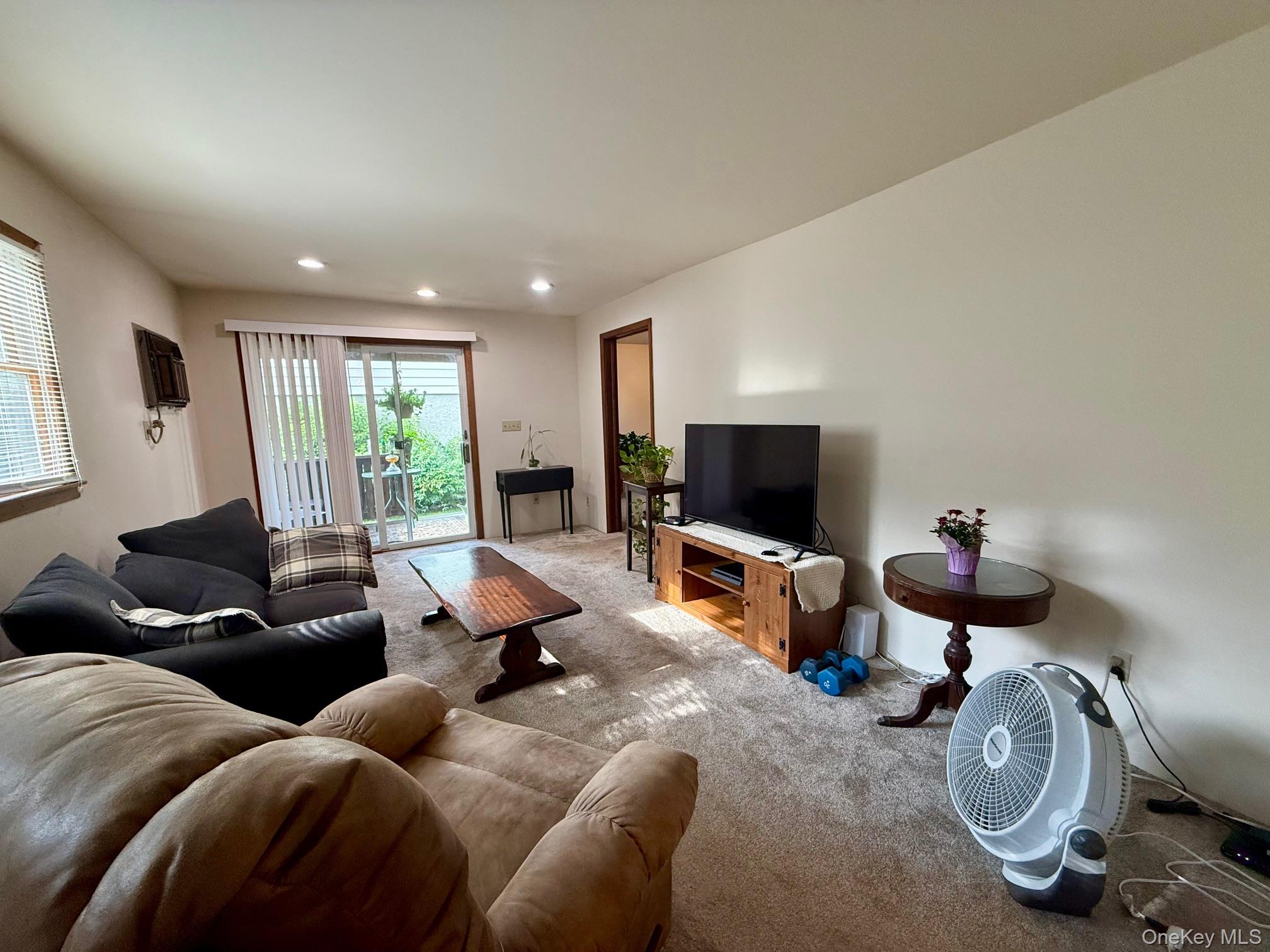 11 3rd Street, Unit 1 photo 3