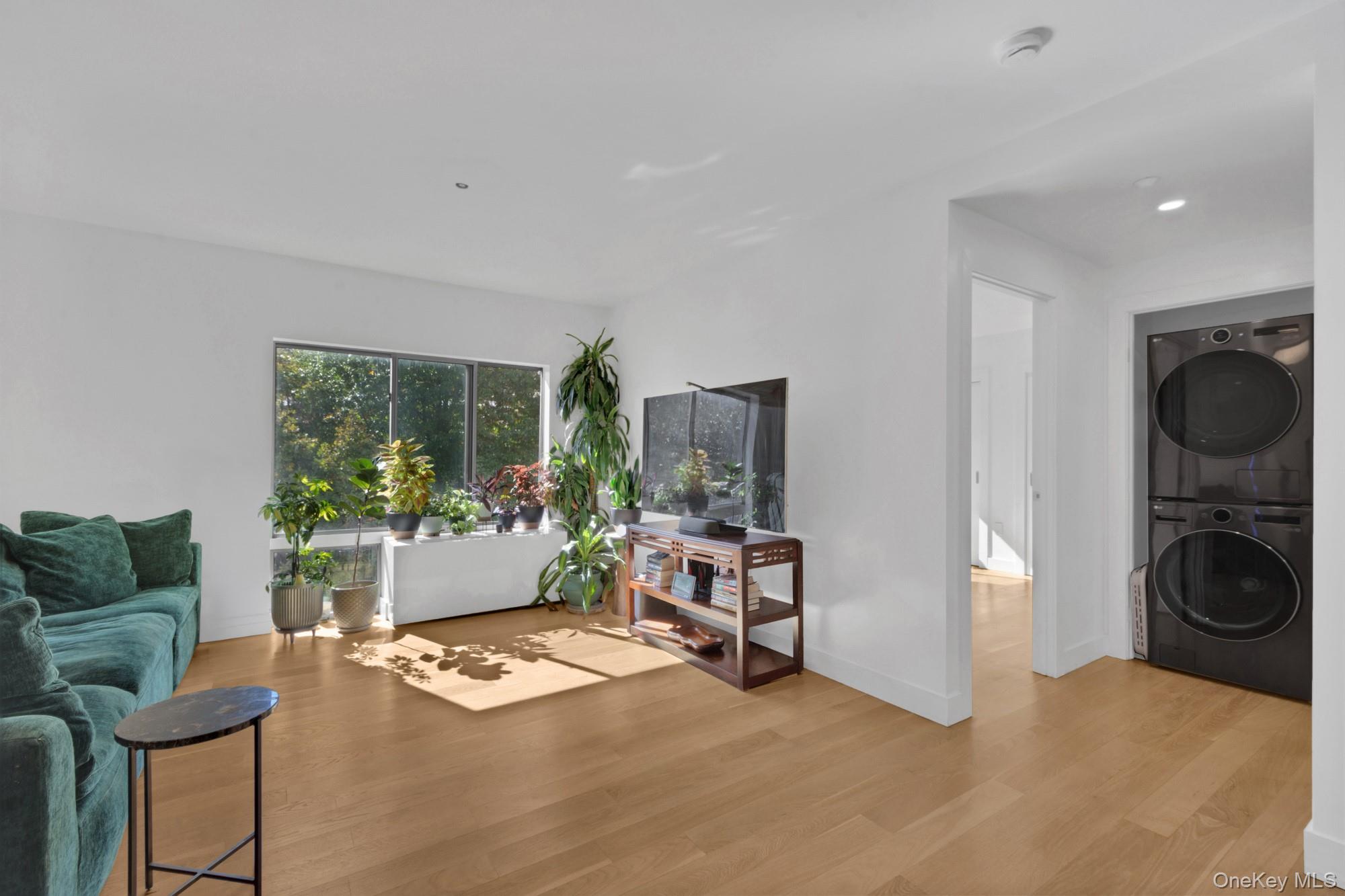 152 E 118th Street, Unit 4C photo 4