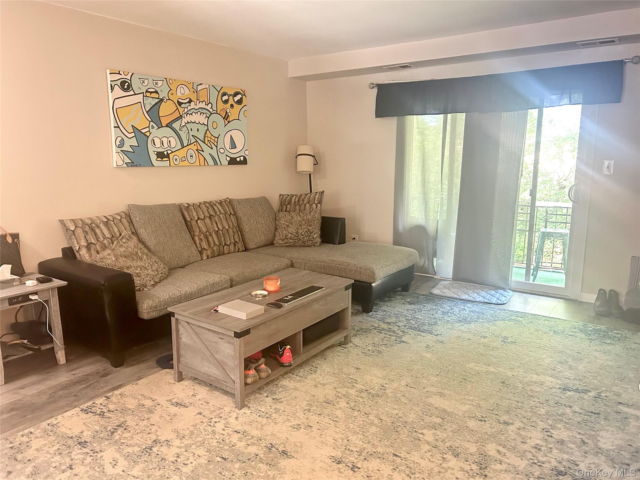 18 Cedar Court, Unit 18 photo 4