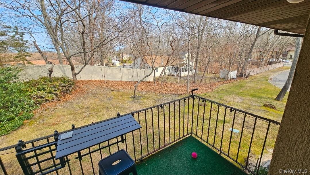 18 Cedar Court, Unit 18 photo 8