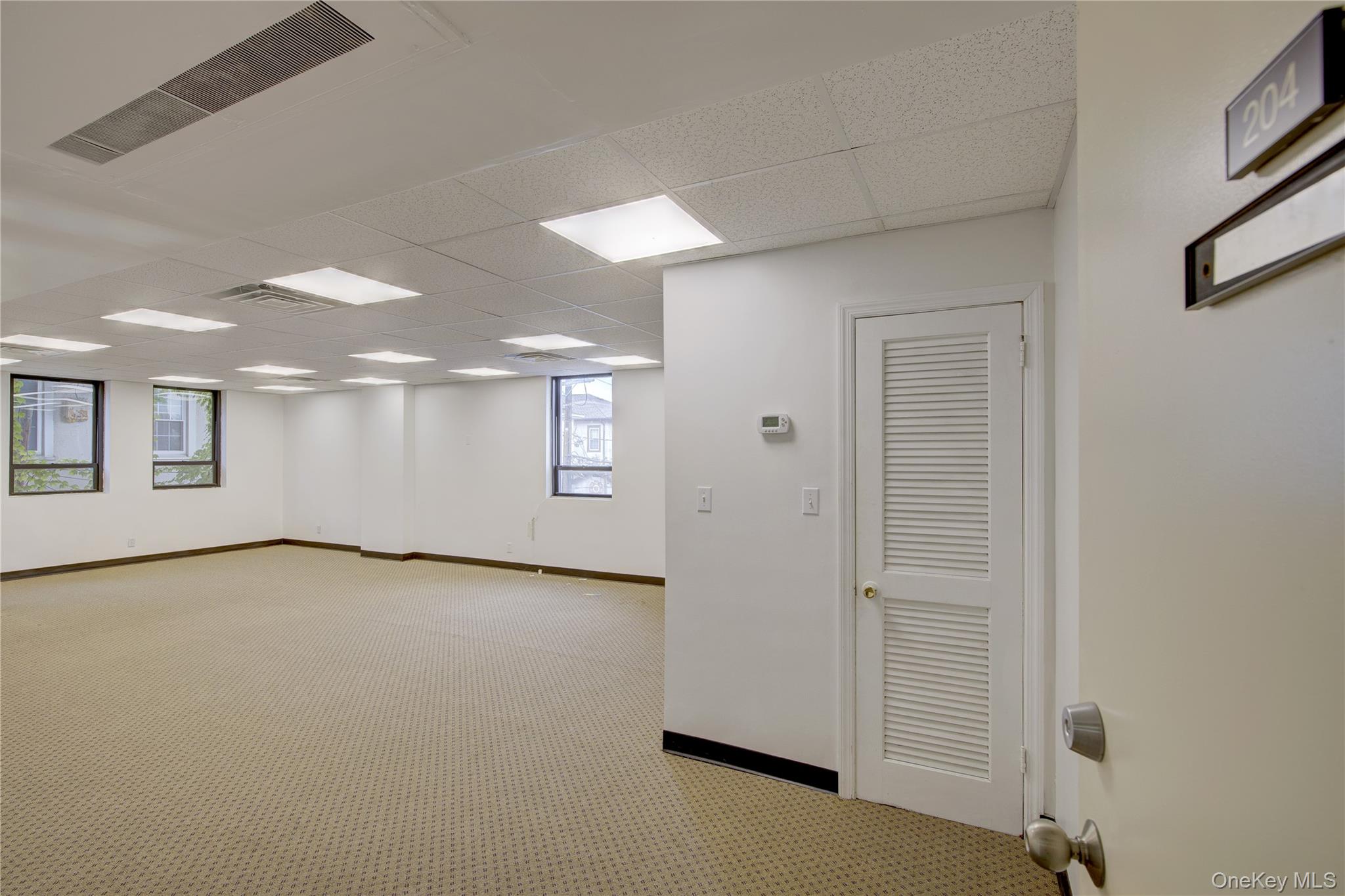 100 W Park Avenue, Unit 204 photo 8