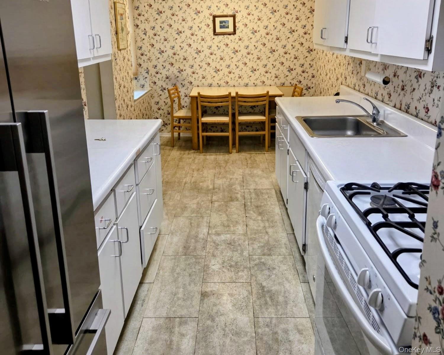 360 Central Avenue, Unit 415 photo 5