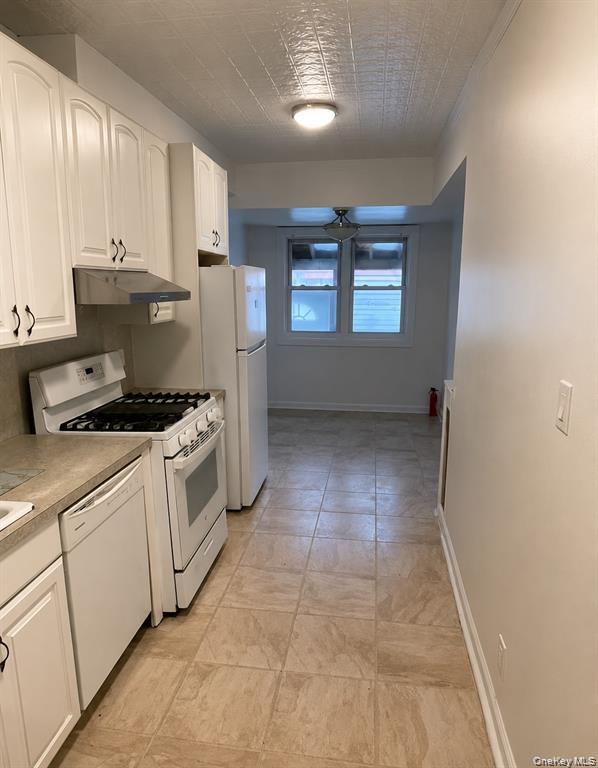 8561 67th Avenue – For Sale photo 4