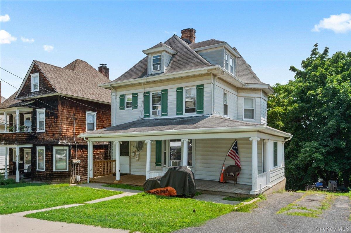33 Soundview Street – For Sale photo 2
