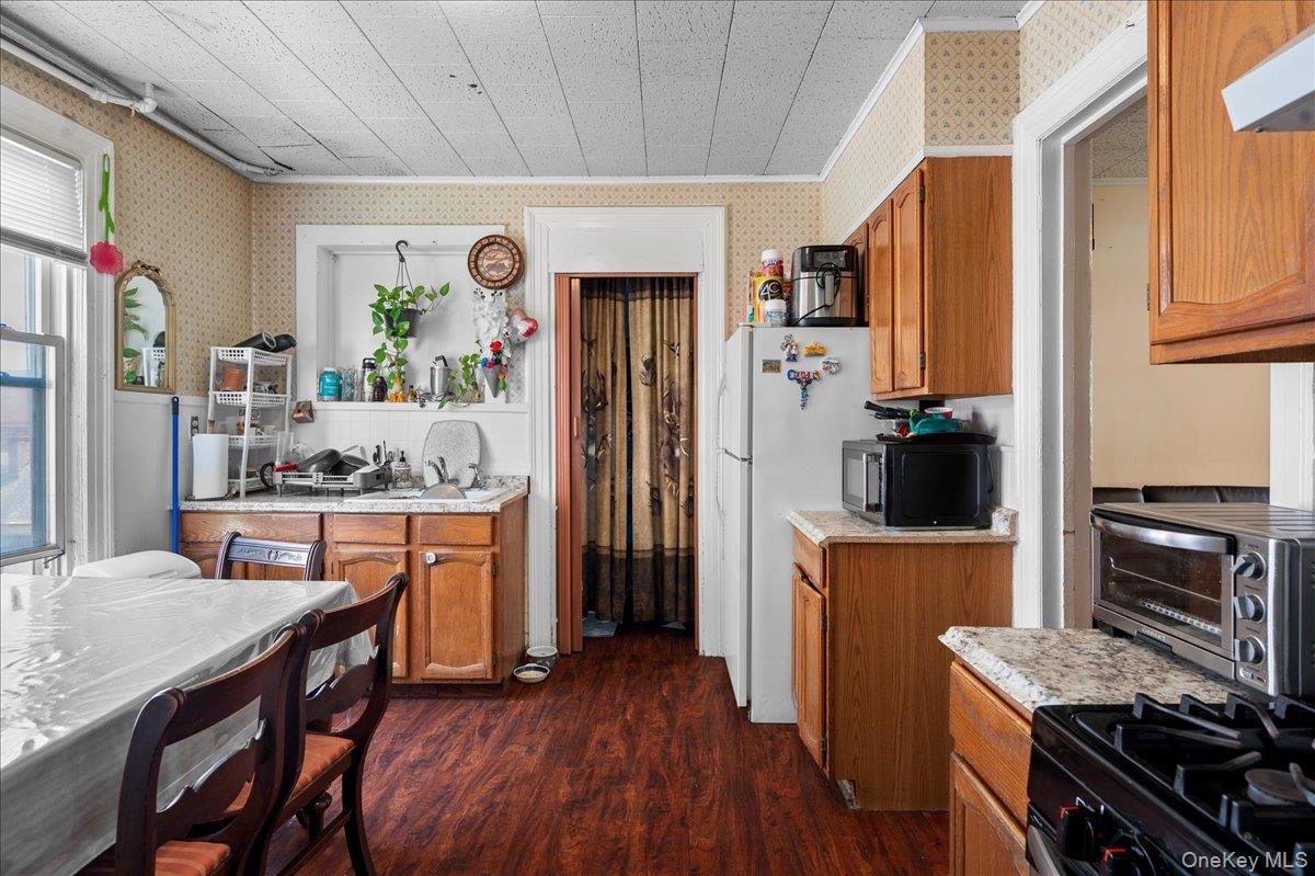 33 Soundview Street – For Sale photo 6
