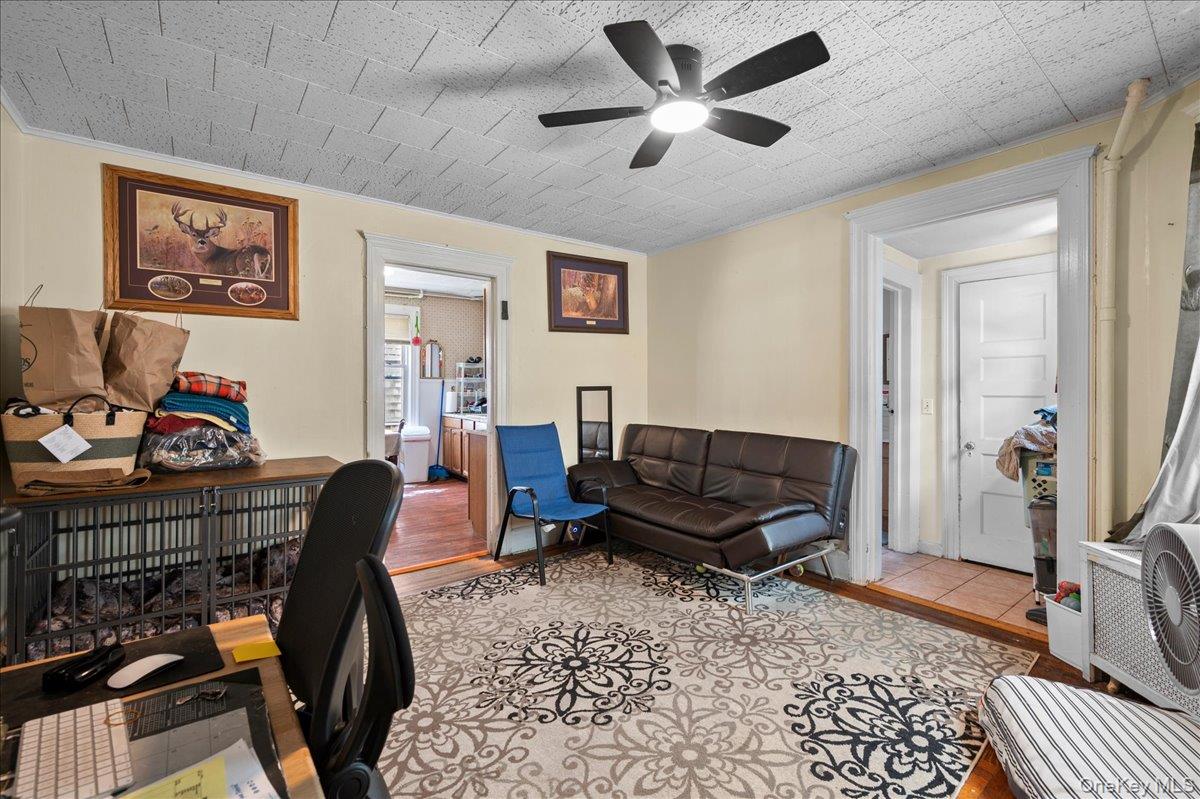 33 Soundview Street – For Sale photo 8