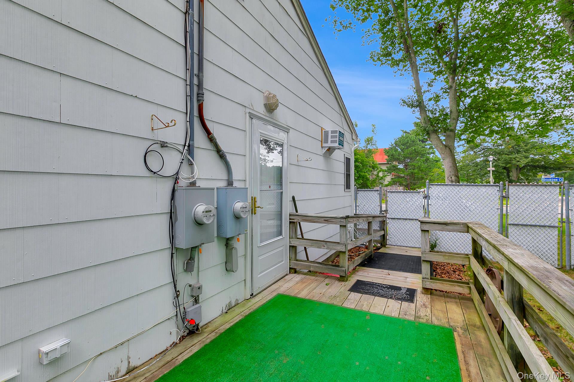 4 Brooktree Court – For Rent photo 4