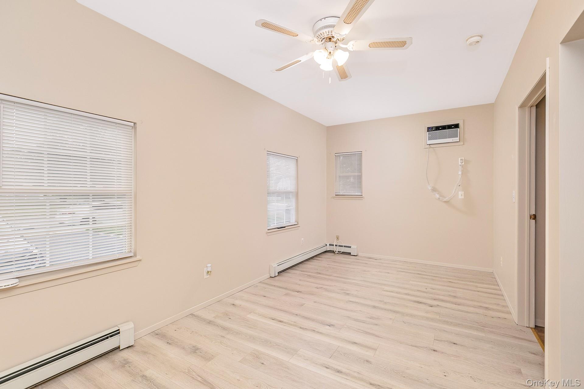 4 Brooktree Court – For Rent photo 12