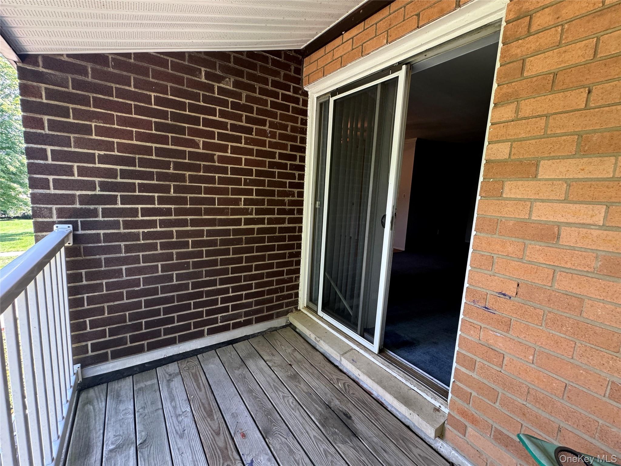 214 Artist Lake Drive – For Rent photo 10