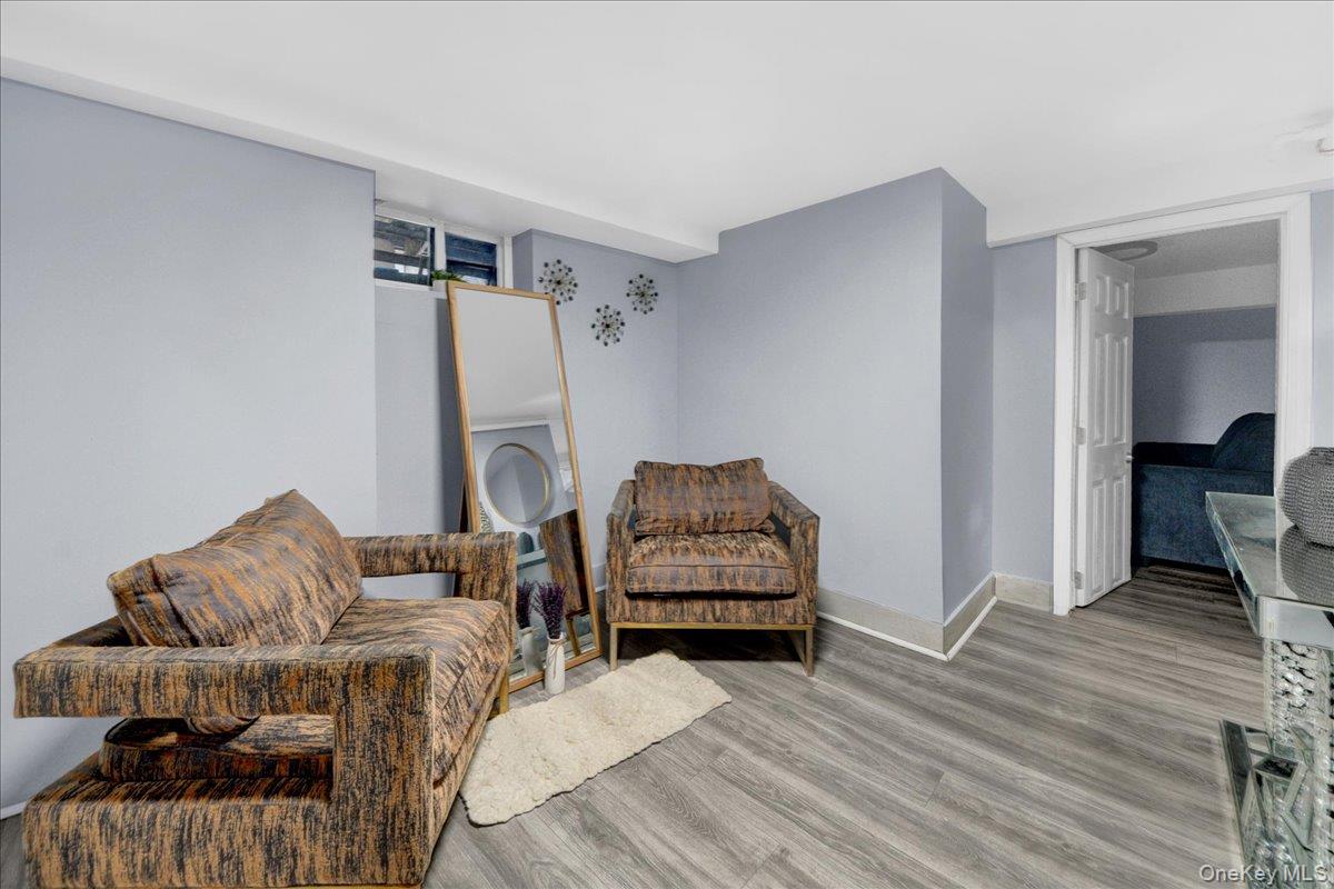 2639 Decatur Avenue – For Sale photo 14