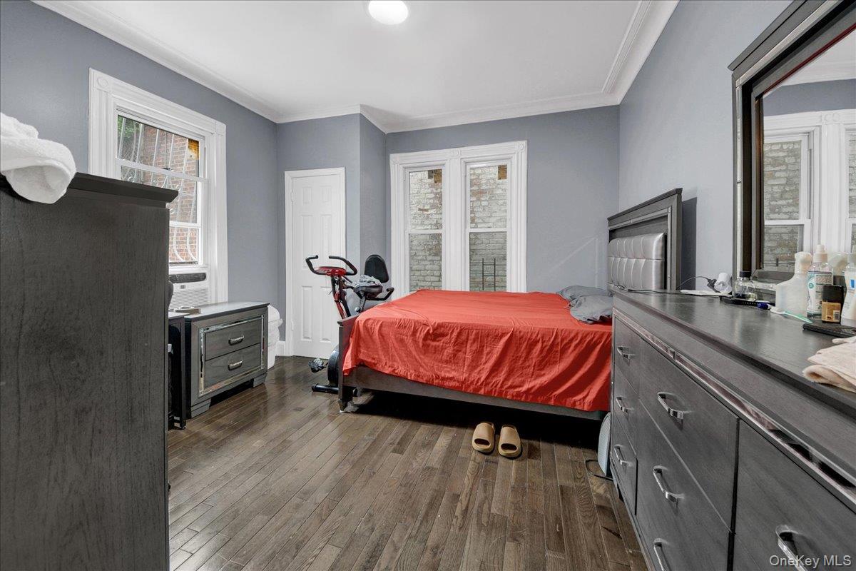 2639 Decatur Avenue – For Sale photo 6