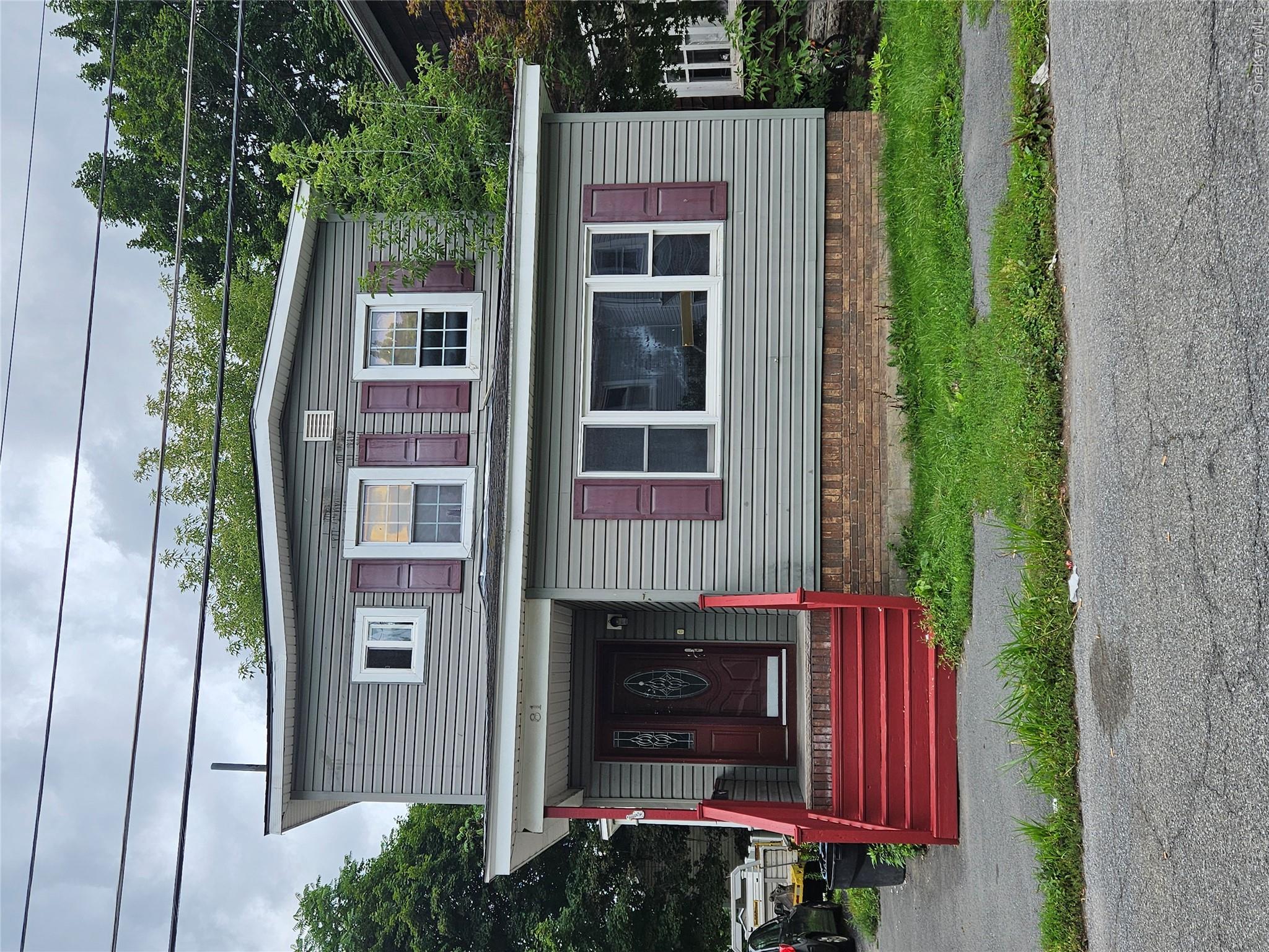 81 Franklin Street – For Rent