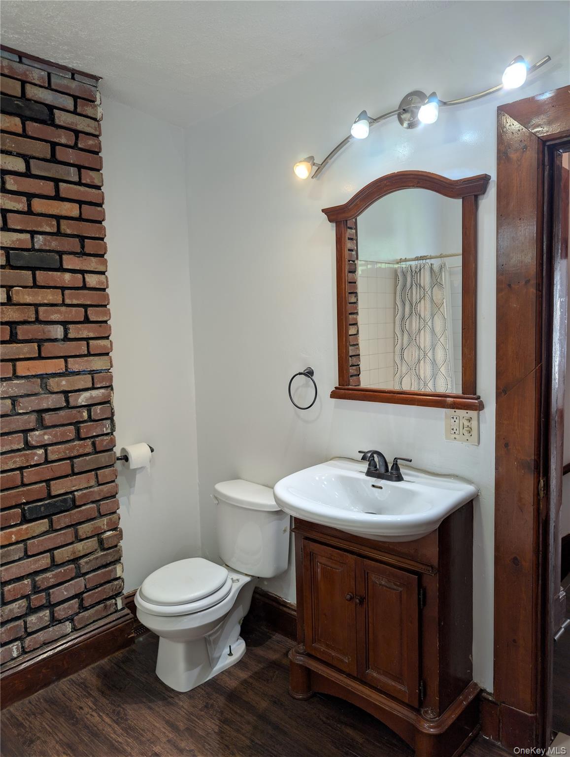 326 First Street – For Sale photo 22