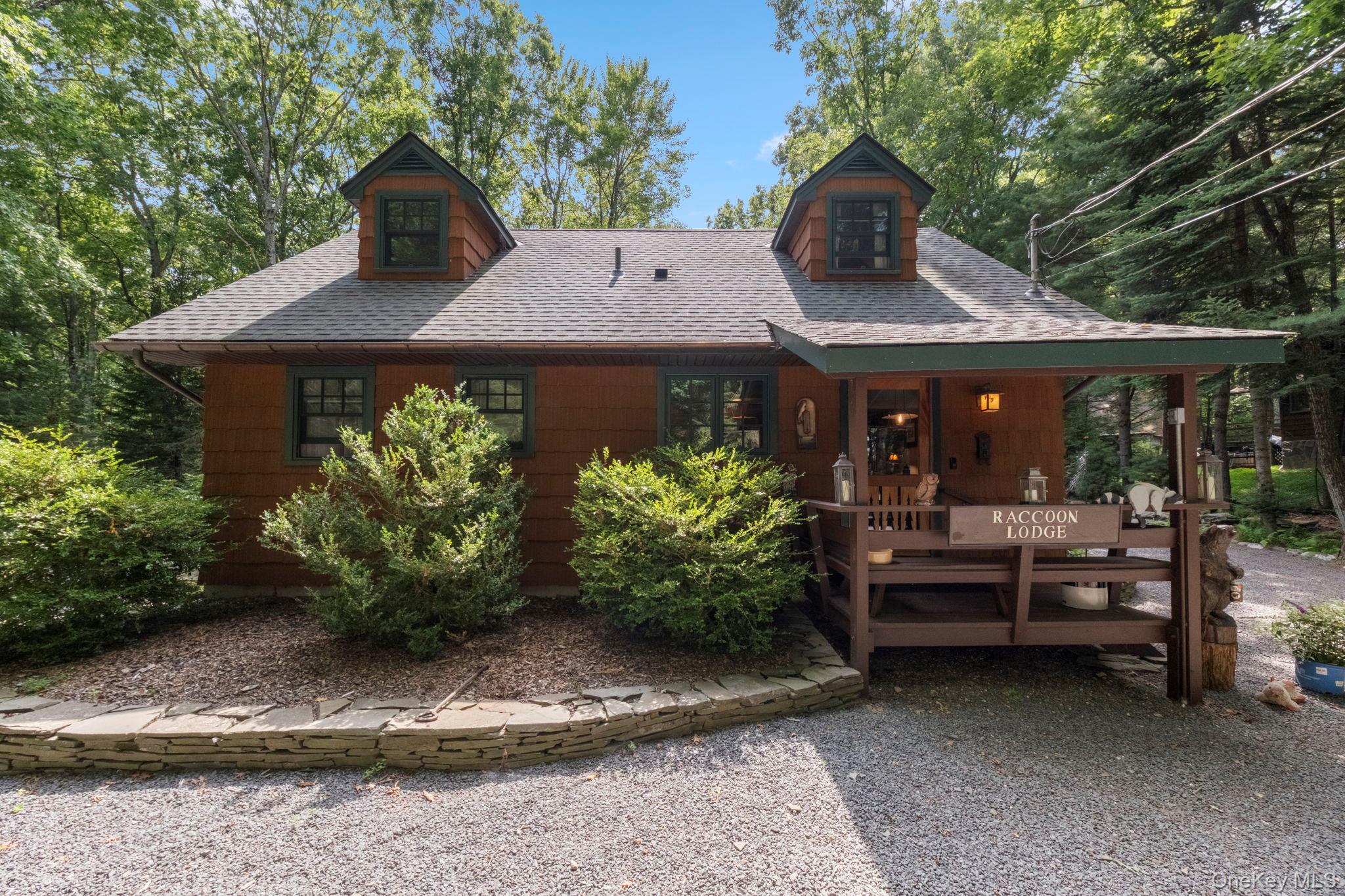 159 S Shore Drive – For Sale photo 2