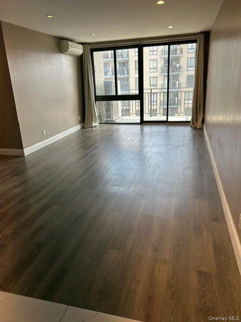 45-11 82nd Street, Unit W6B photo 5