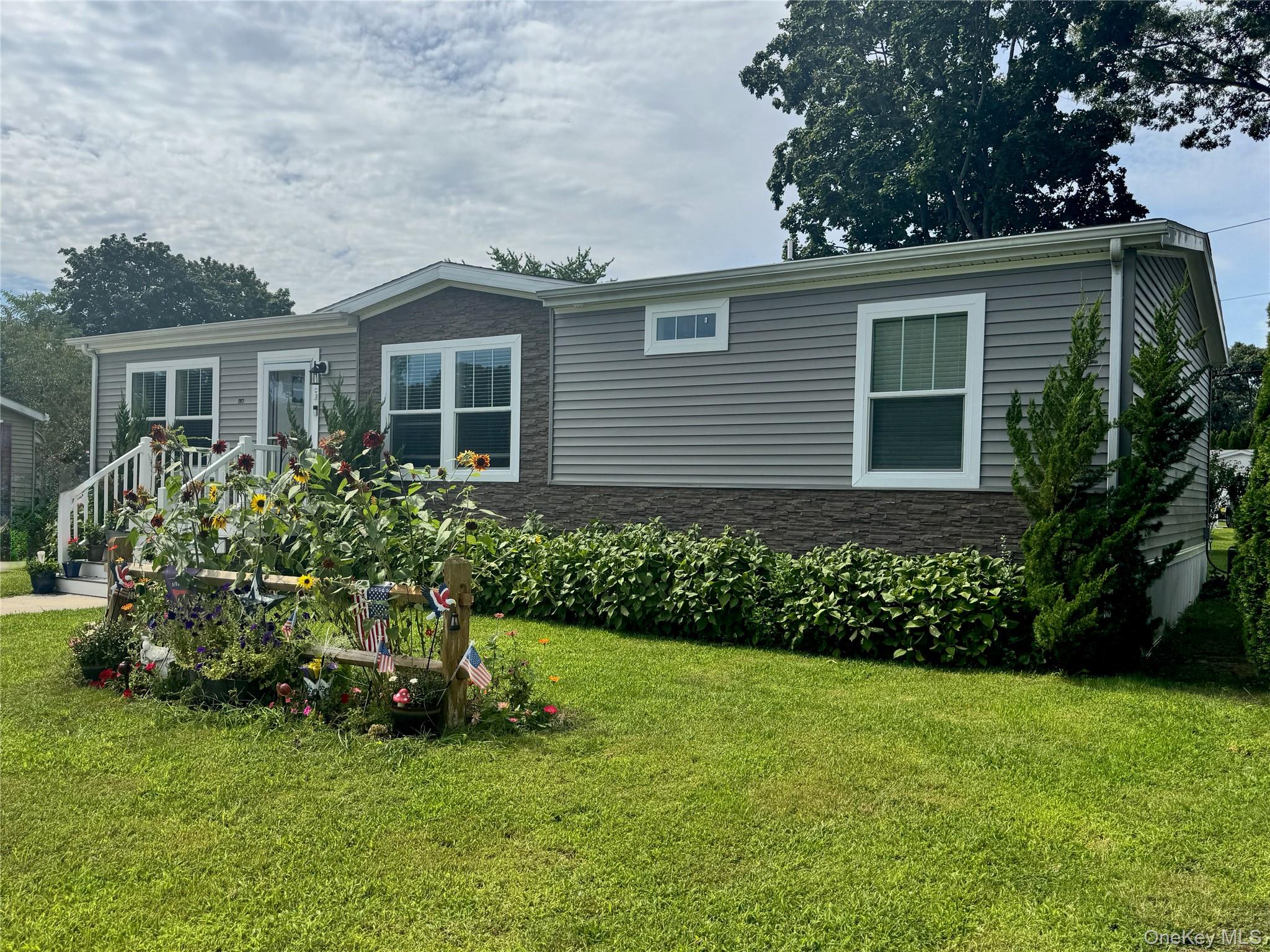 1661 Old Country Road, Unit 377 photo 14