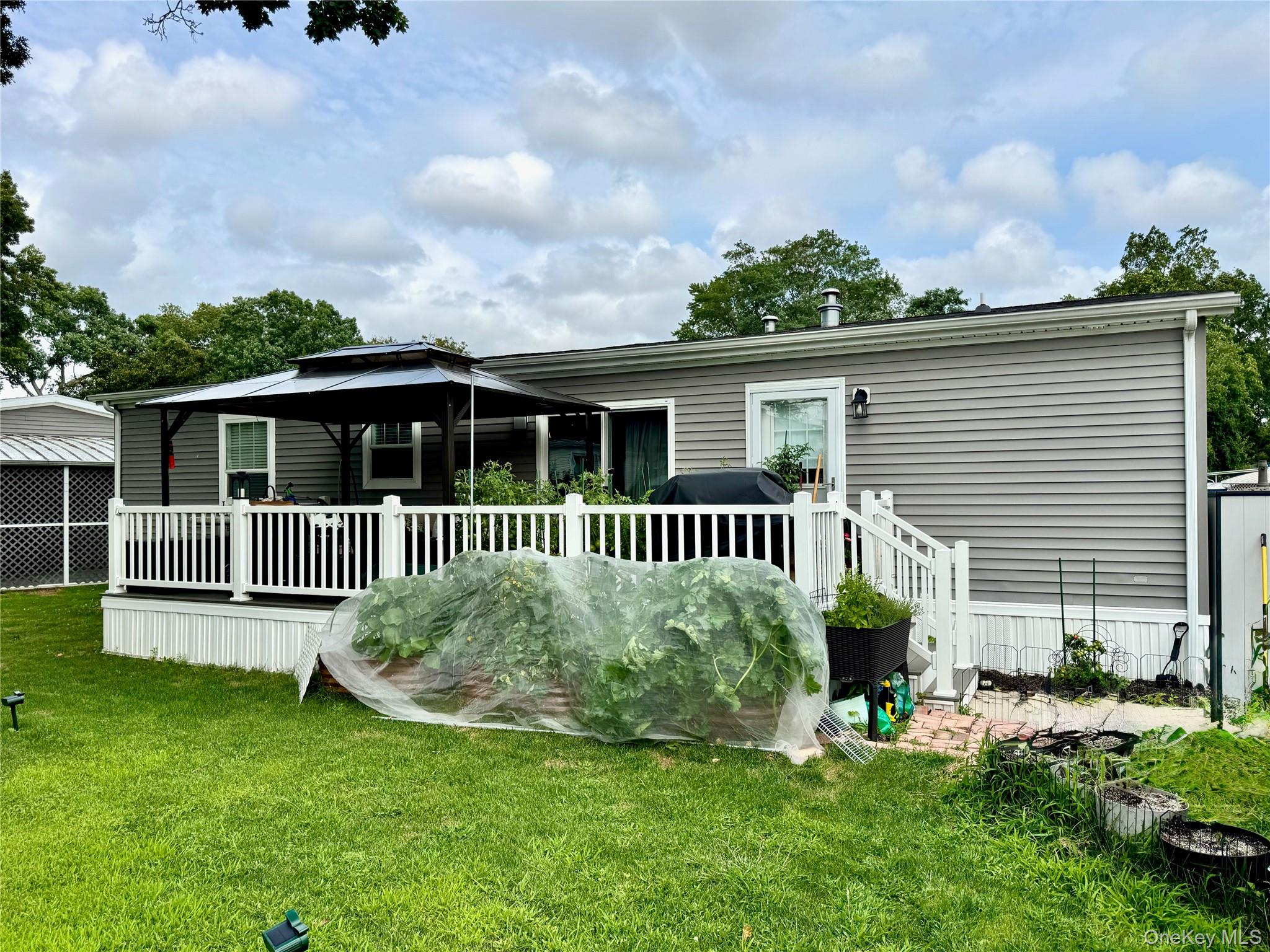 1661 Old Country Road, Unit 377 photo 17