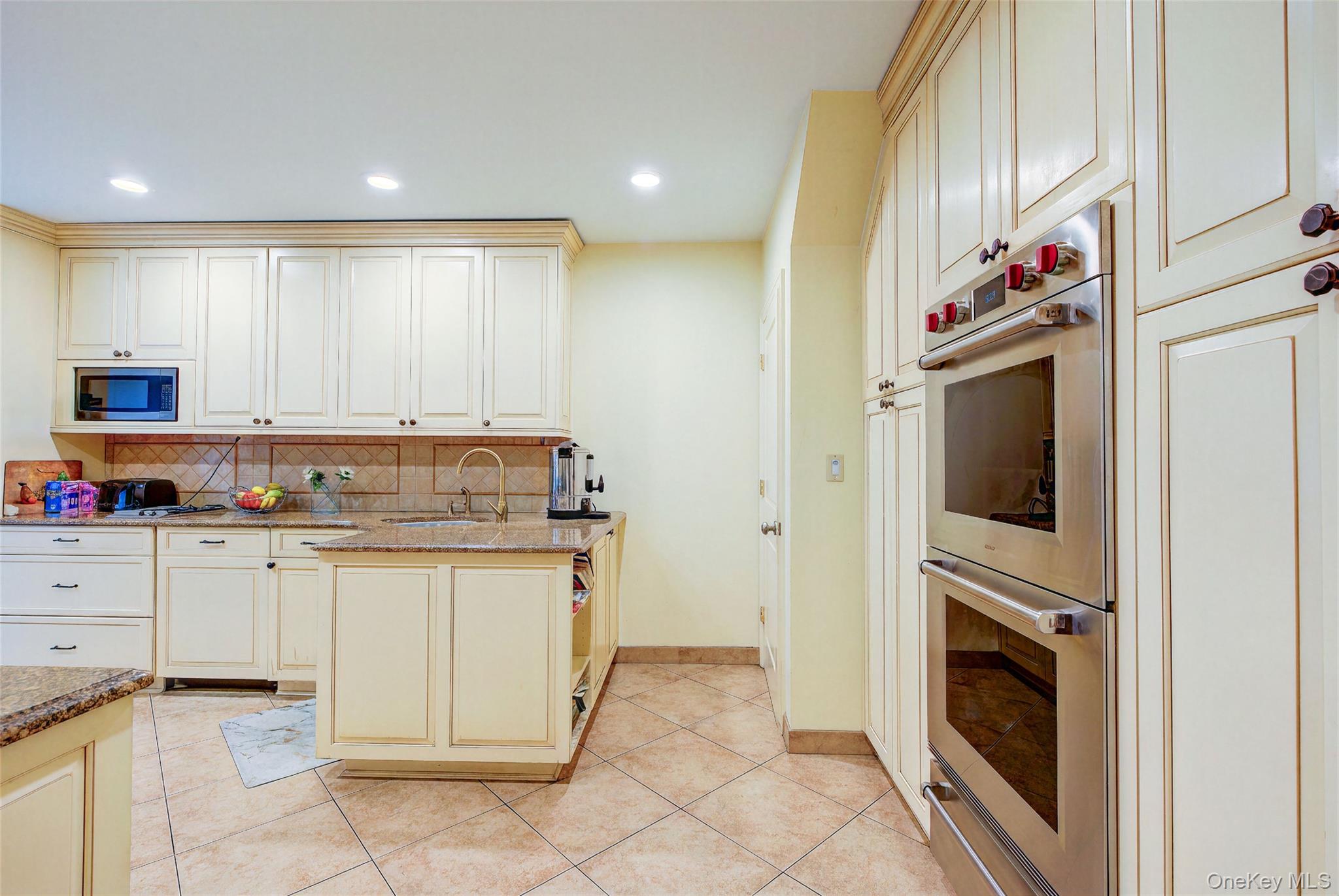 75-12 174th Street – For Sale photo 11