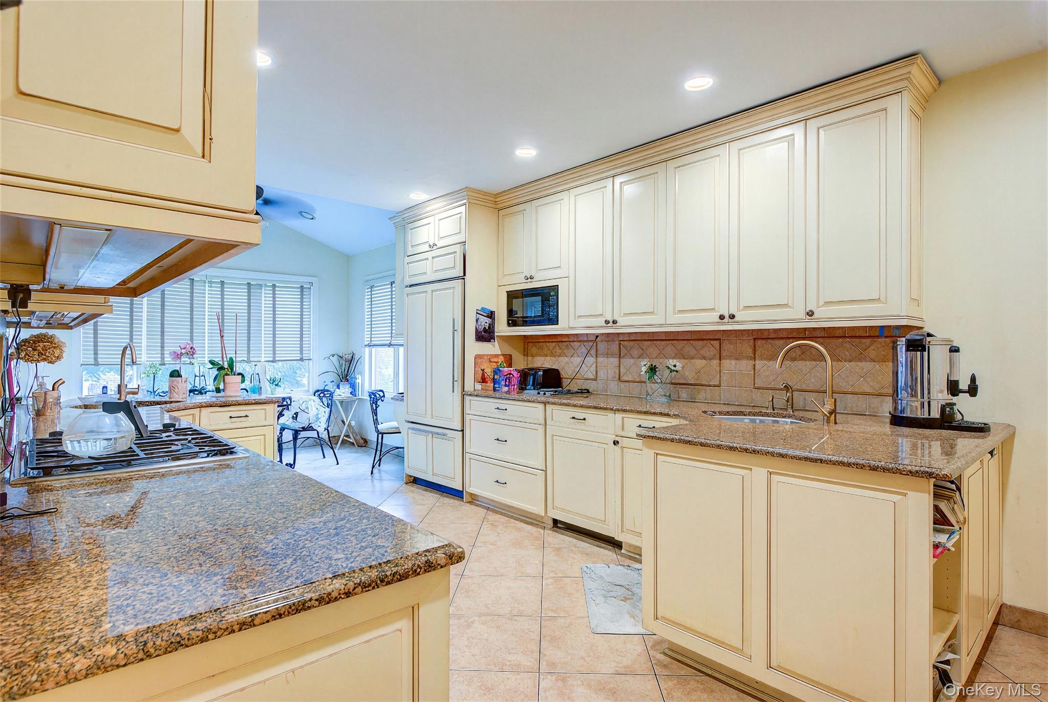 75-12 174th Street – For Sale photo 12