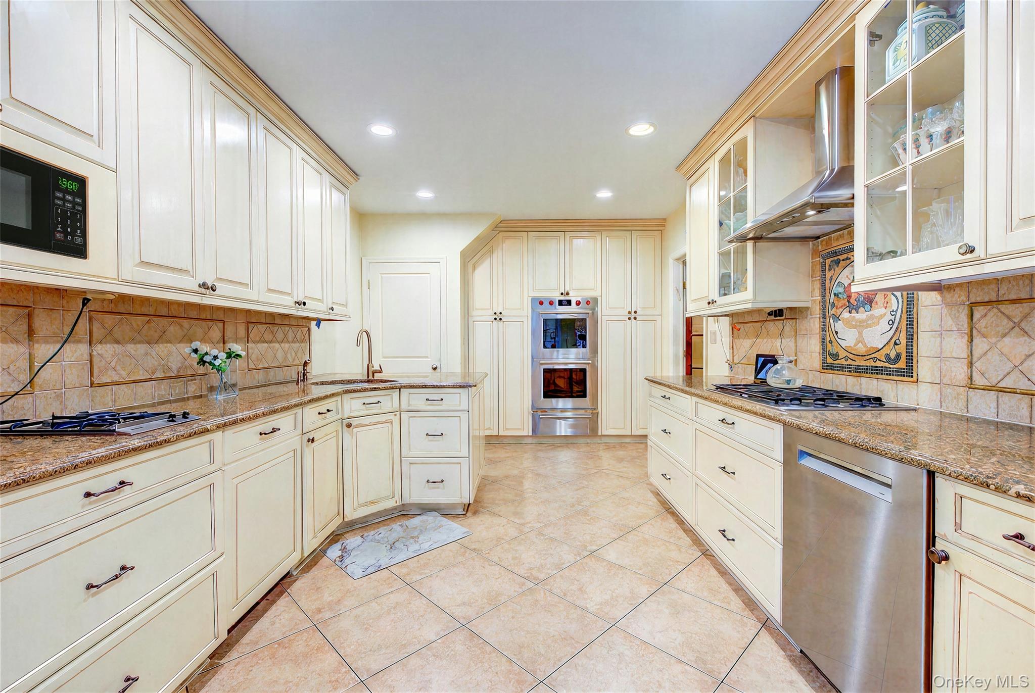 75-12 174th Street – For Sale photo 17