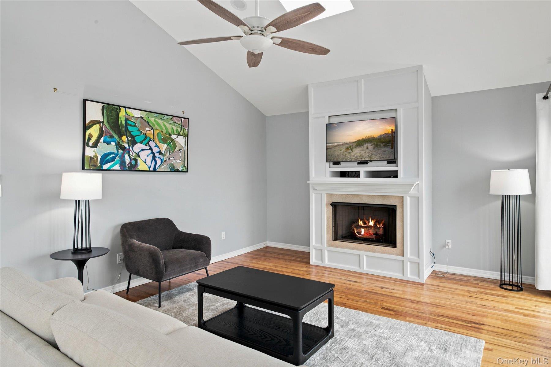 717 Dune Road – For Rent photo 11