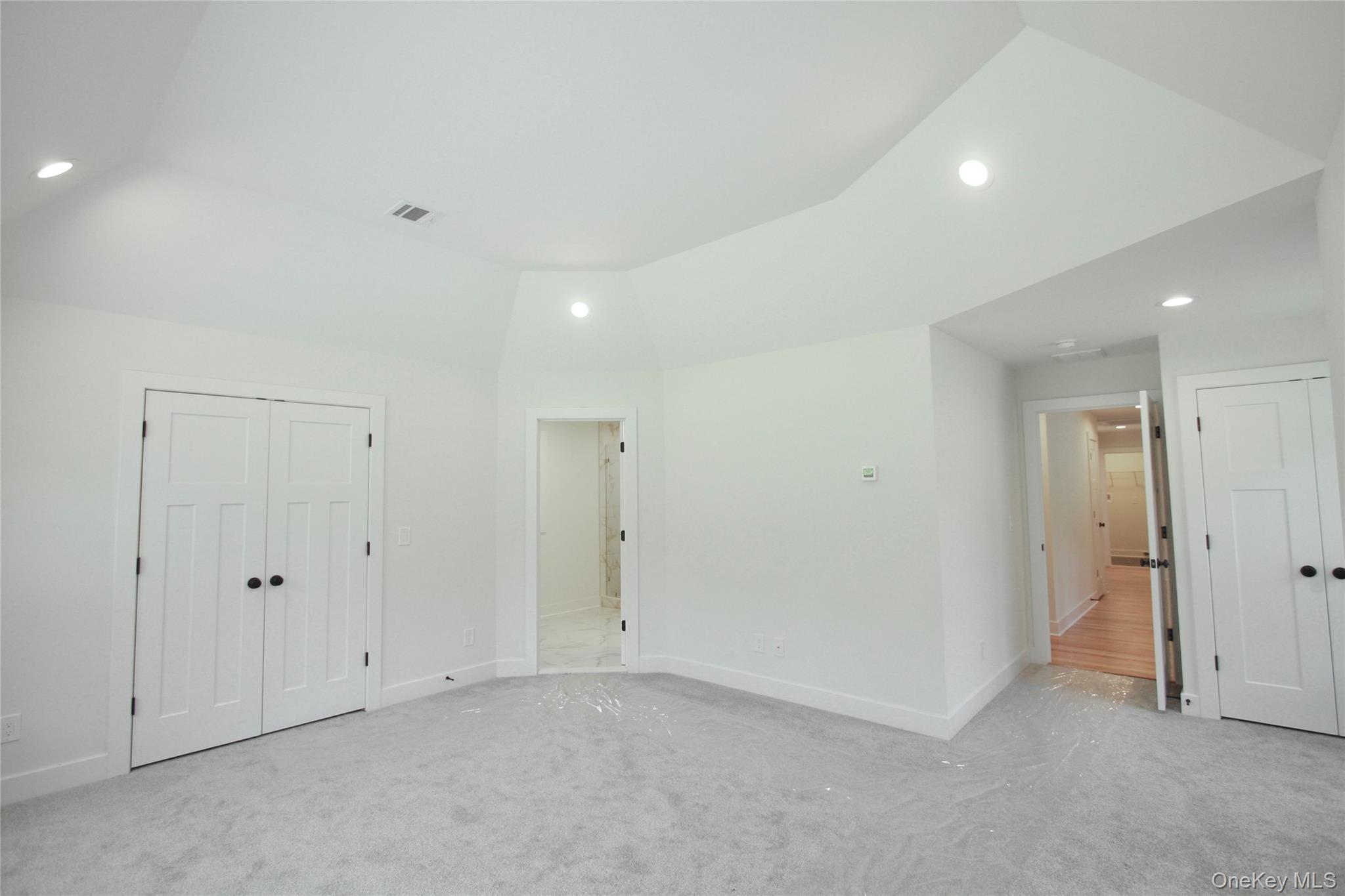 84 Frank Street – For Sale photo 13