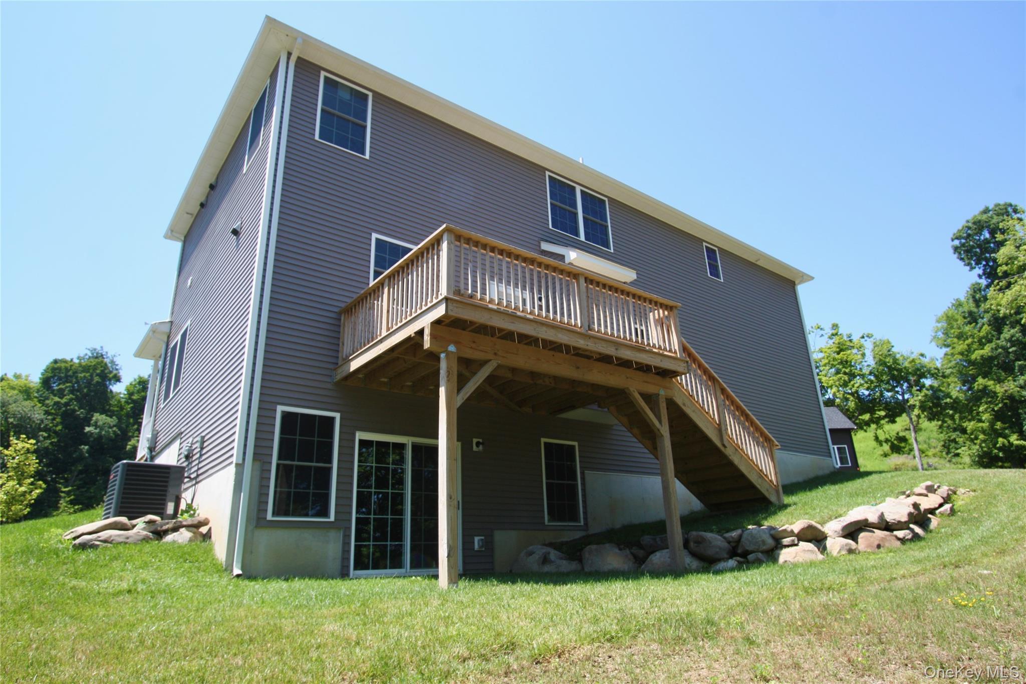 84 Frank Street – For Sale photo 28