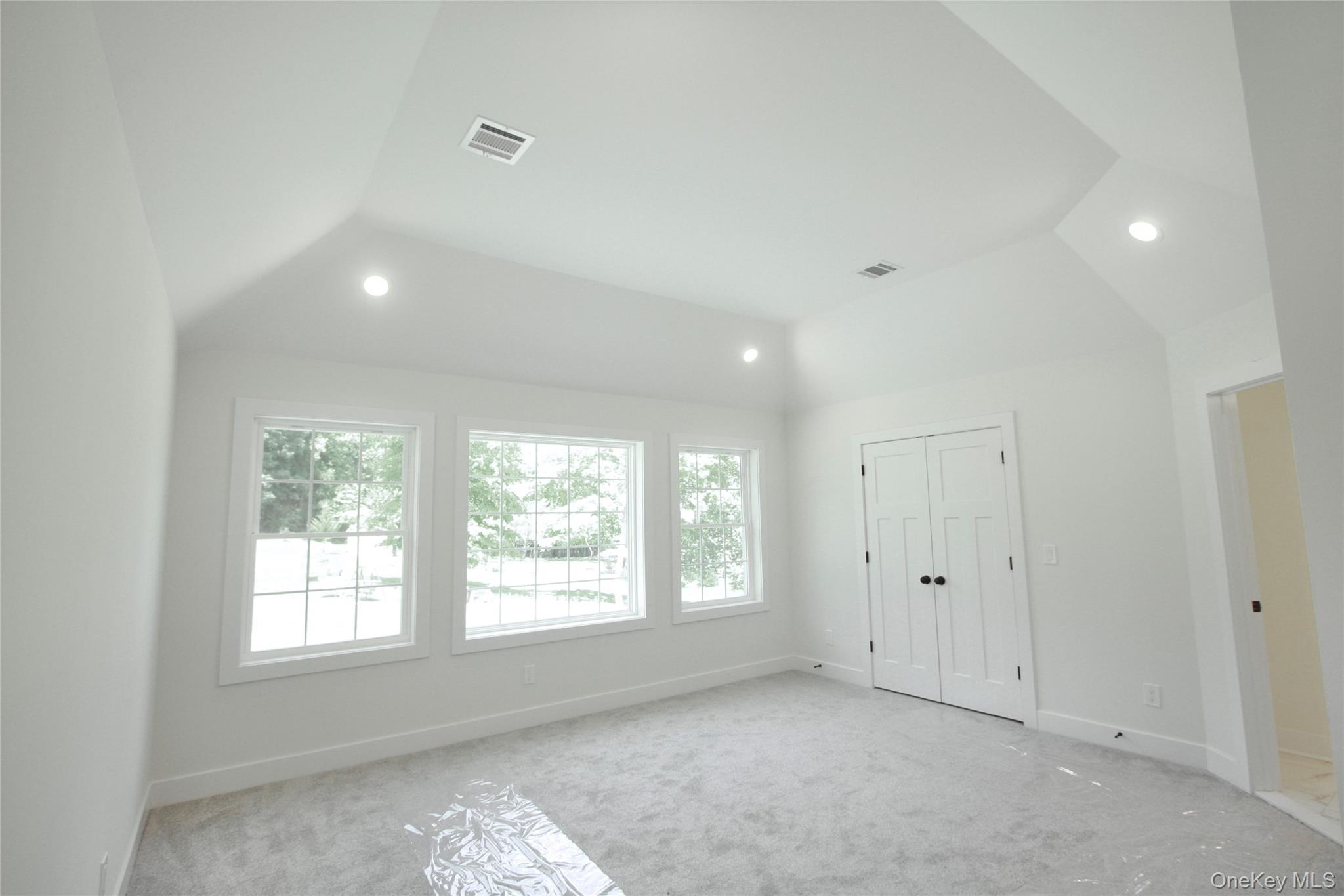 84 Frank Street – For Sale photo 12