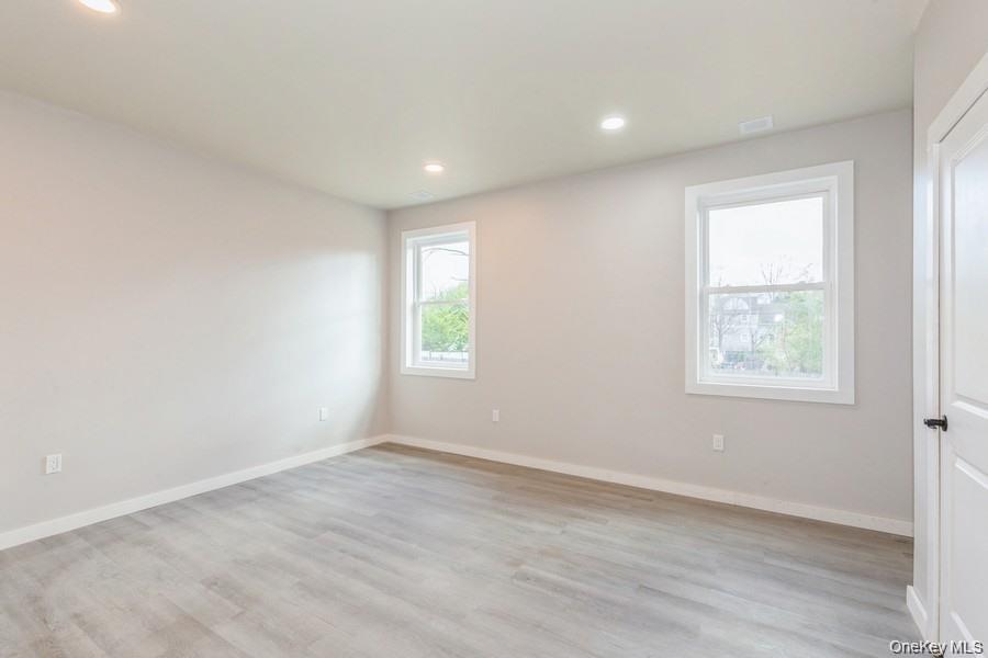 125 Lynbrook Drive – For Sale photo 13