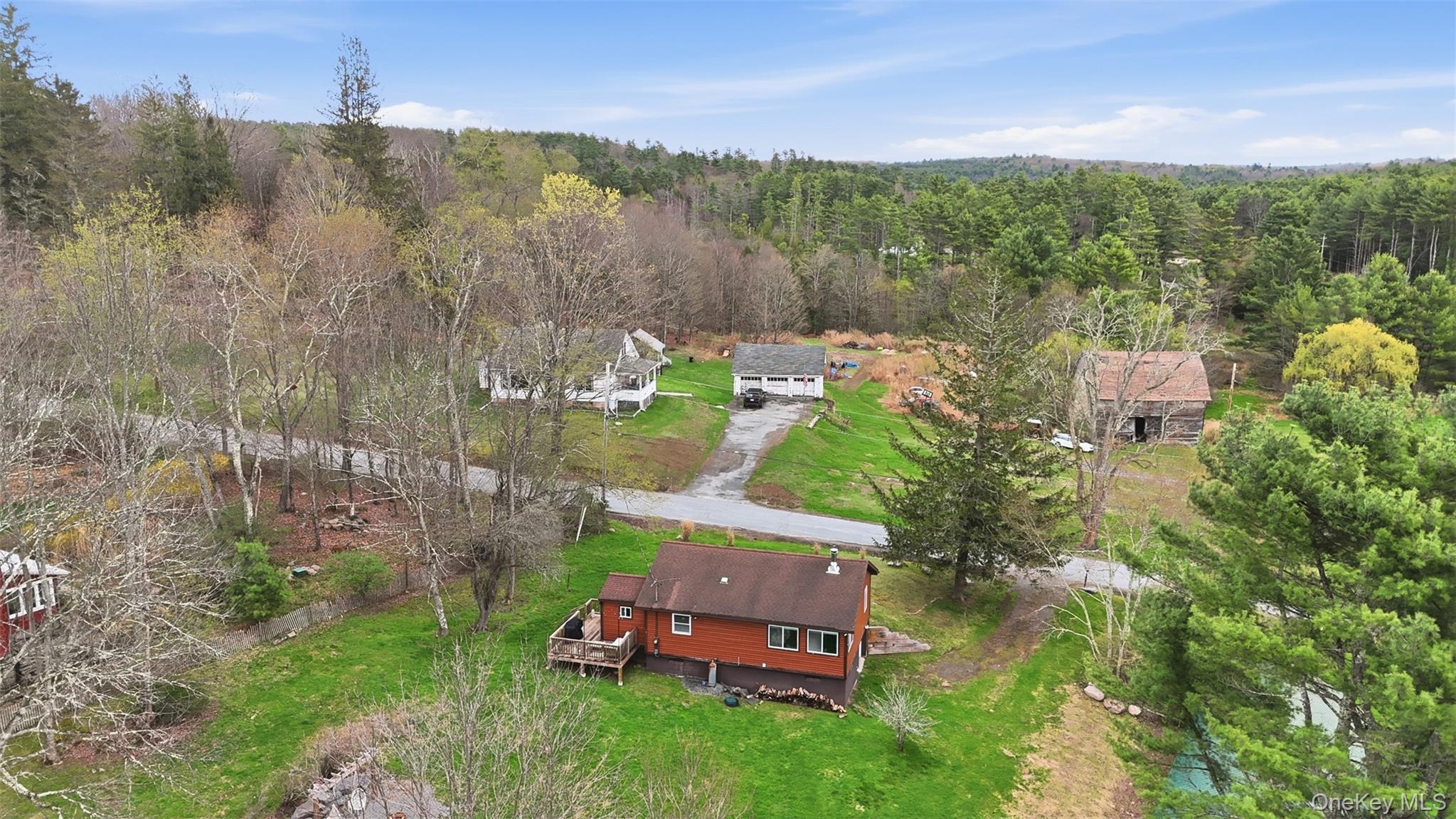 27 Old County Road – For Sale photo 6
