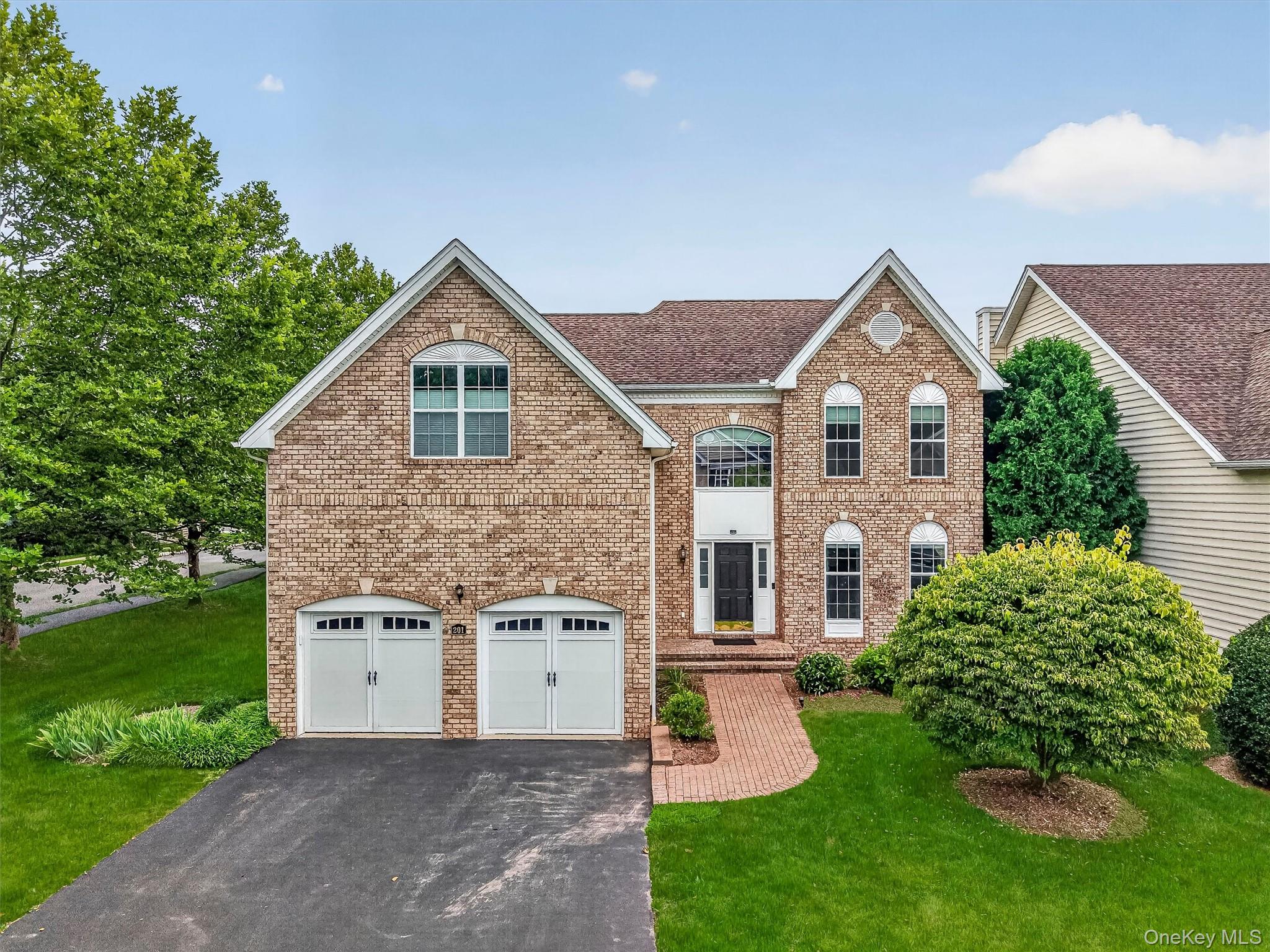 201 Roosevelt Drive – For Sale