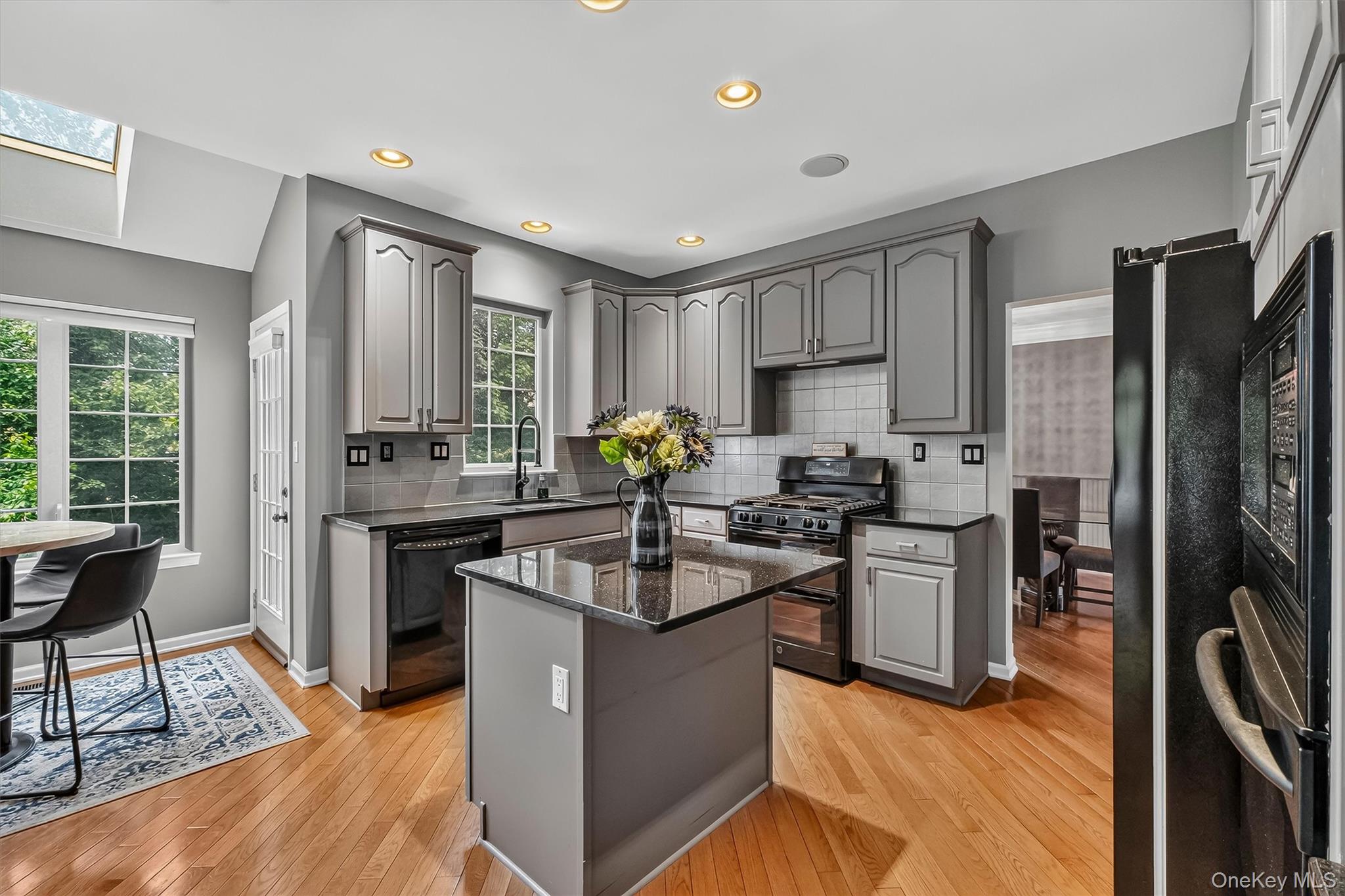201 Roosevelt Drive – For Sale photo 9