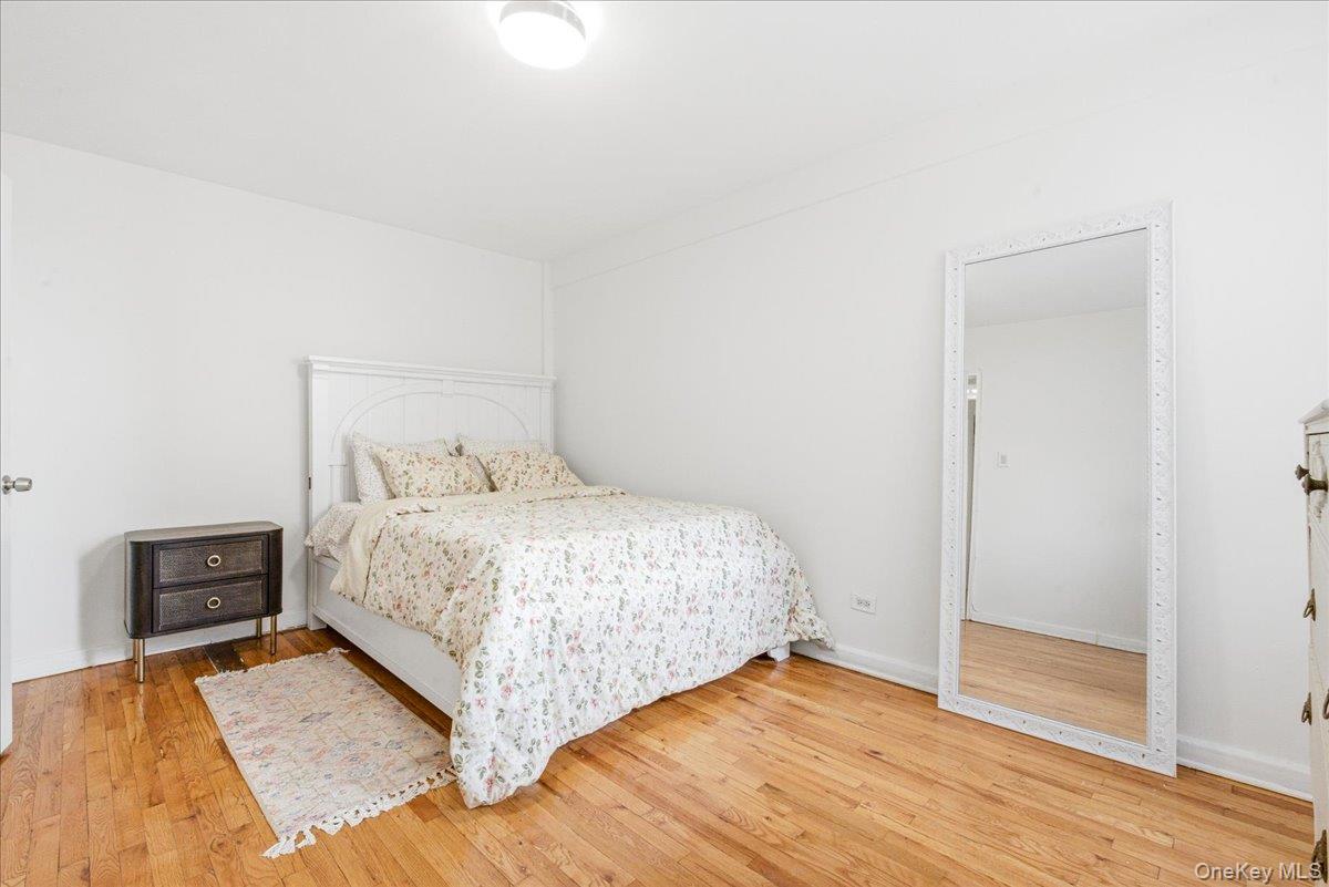 84-50 169th Street, Unit 315 photo 18