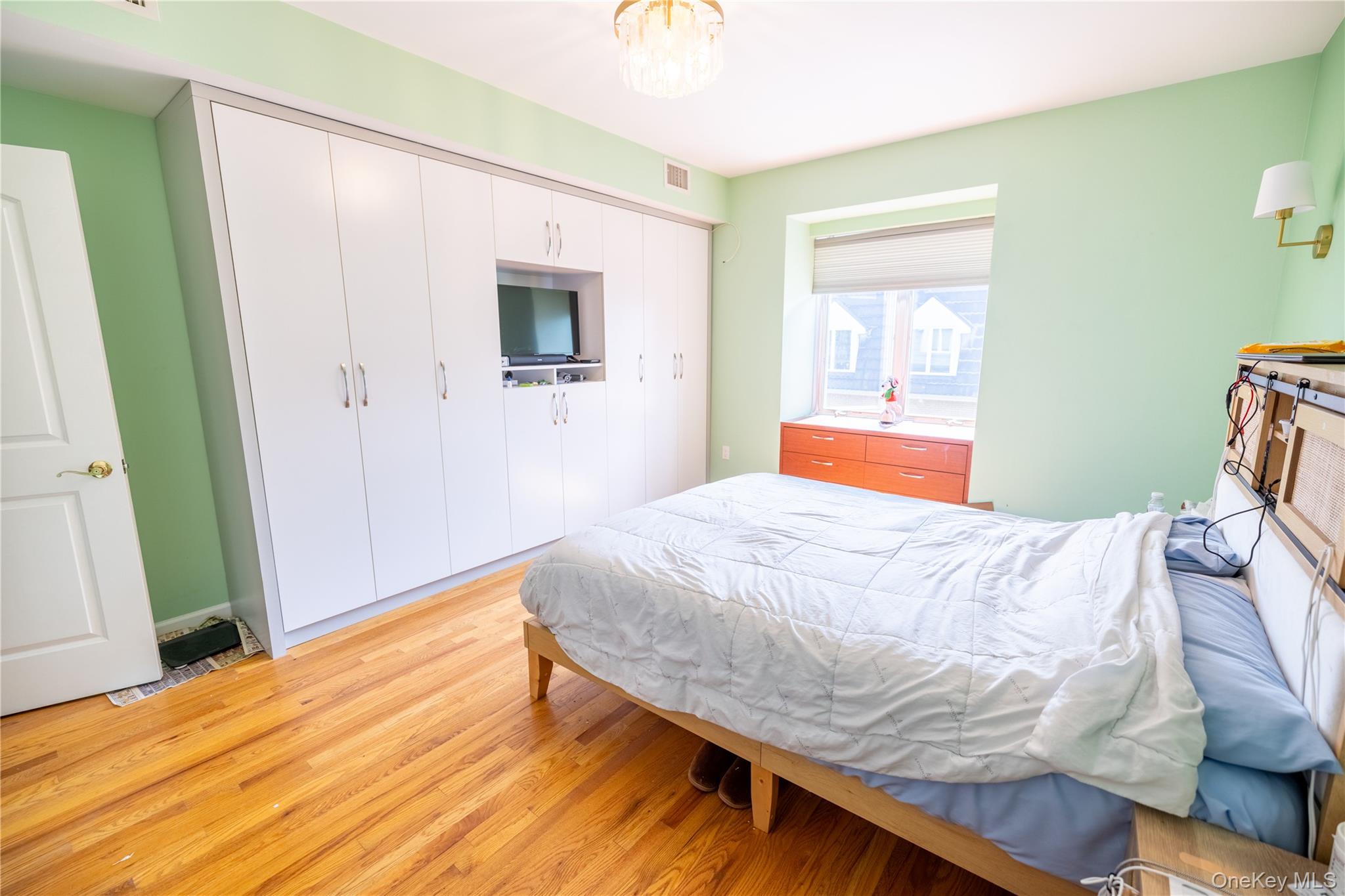 1467 Royce Street, Unit 3L photo 7
