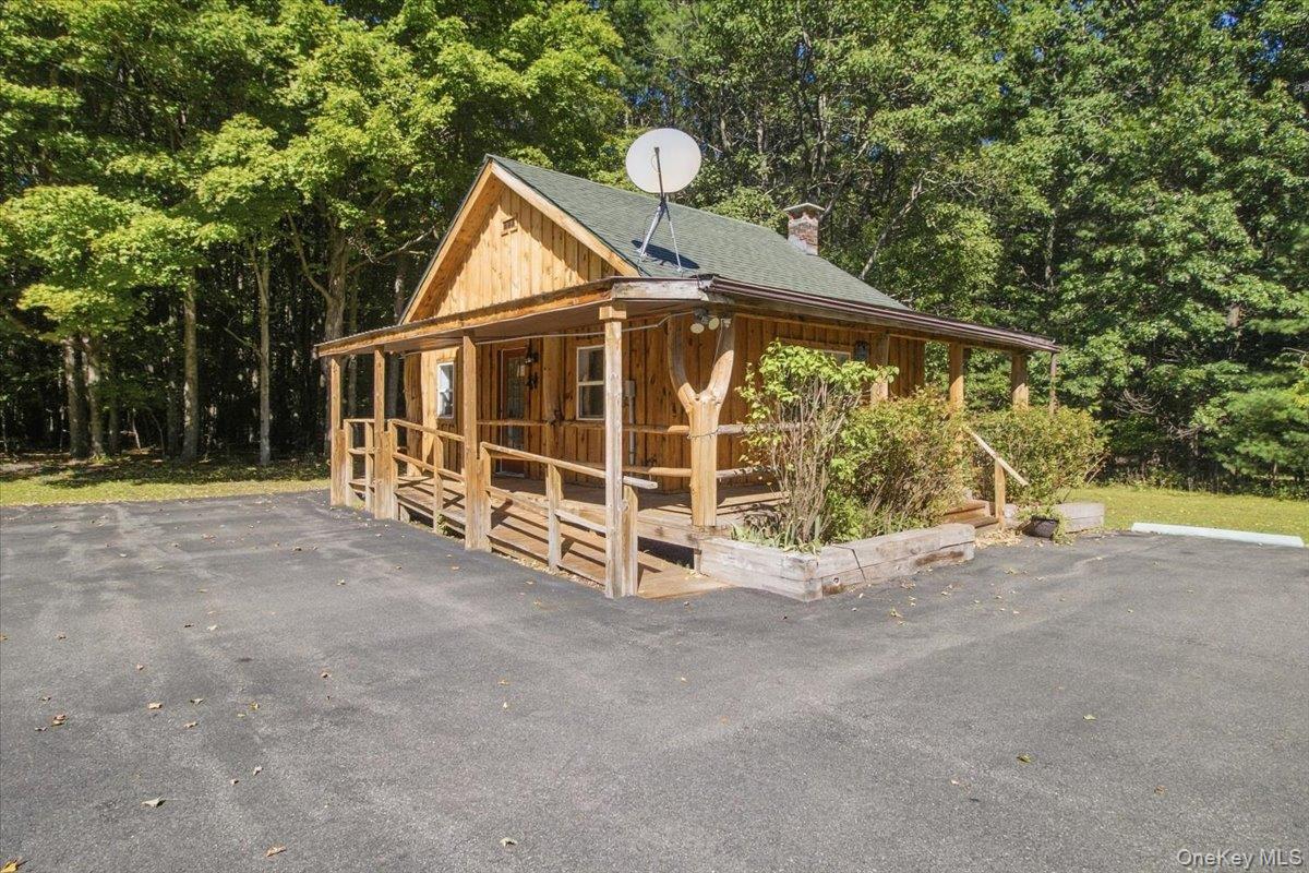 695 & 698 South Rd. – For Sale photo 30