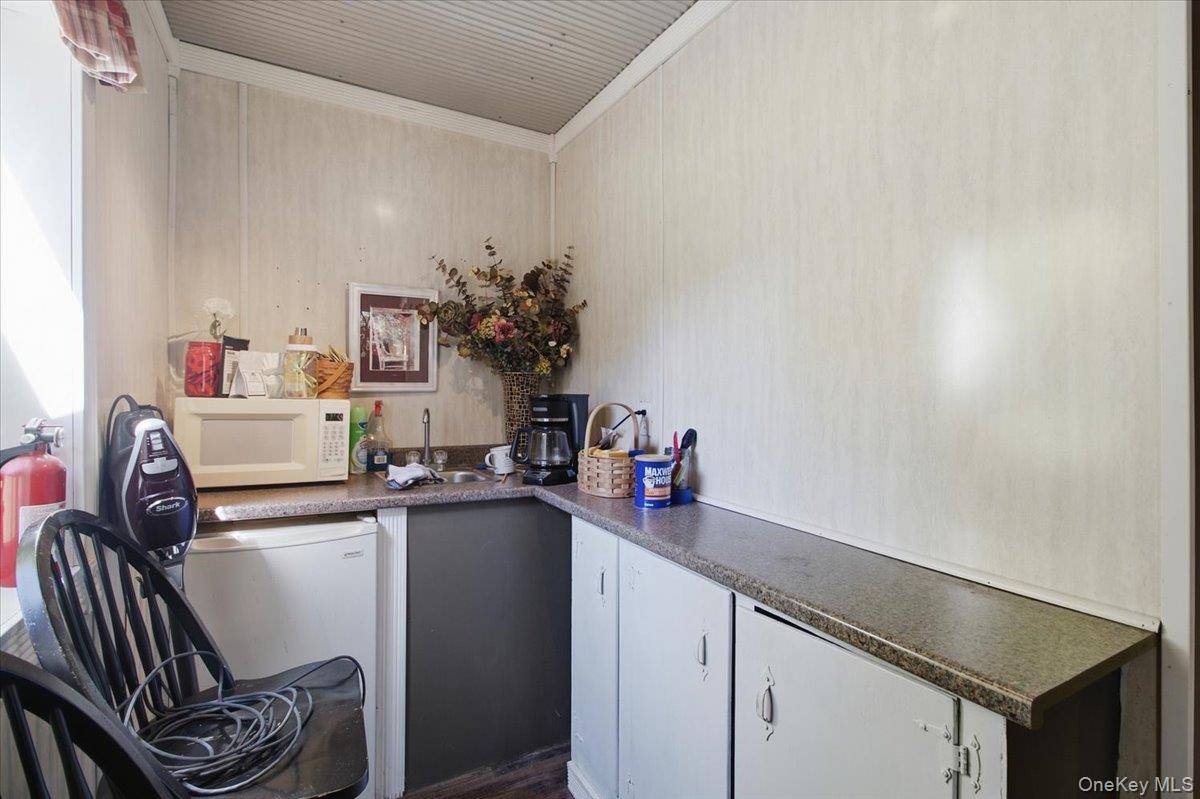 695 & 698 South Rd. – For Sale photo 25