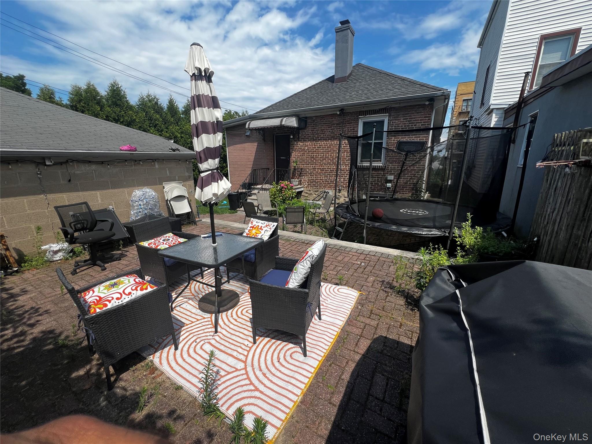 101 Sterling Avenue, Unit 2 photo 23