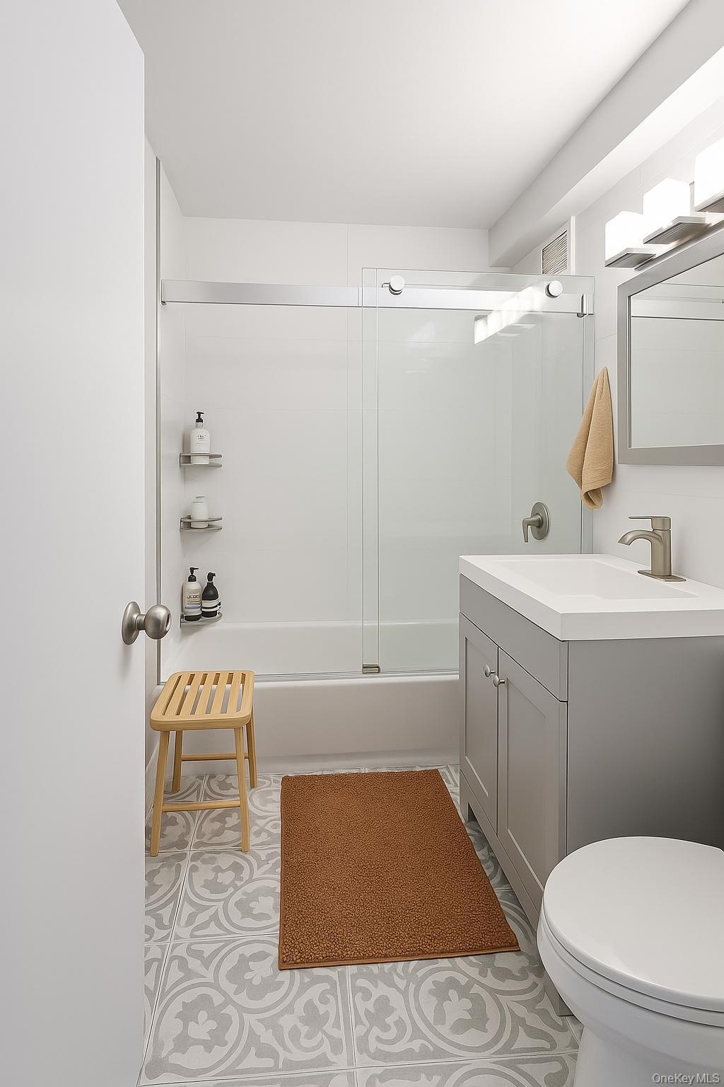 2835 Webb Avenue, Unit 7C photo 14