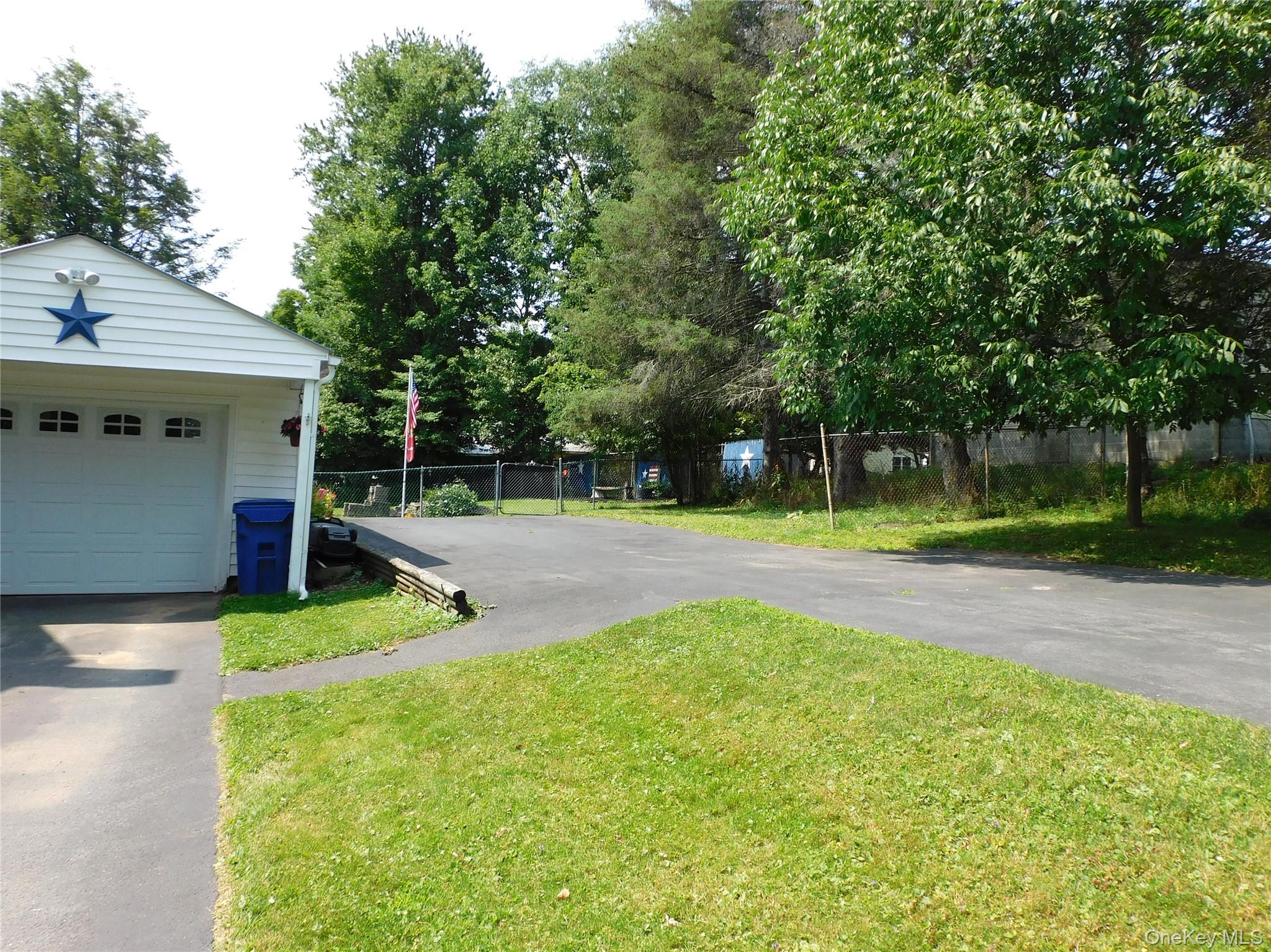 40 Kelly Avenue – For Sale photo 14