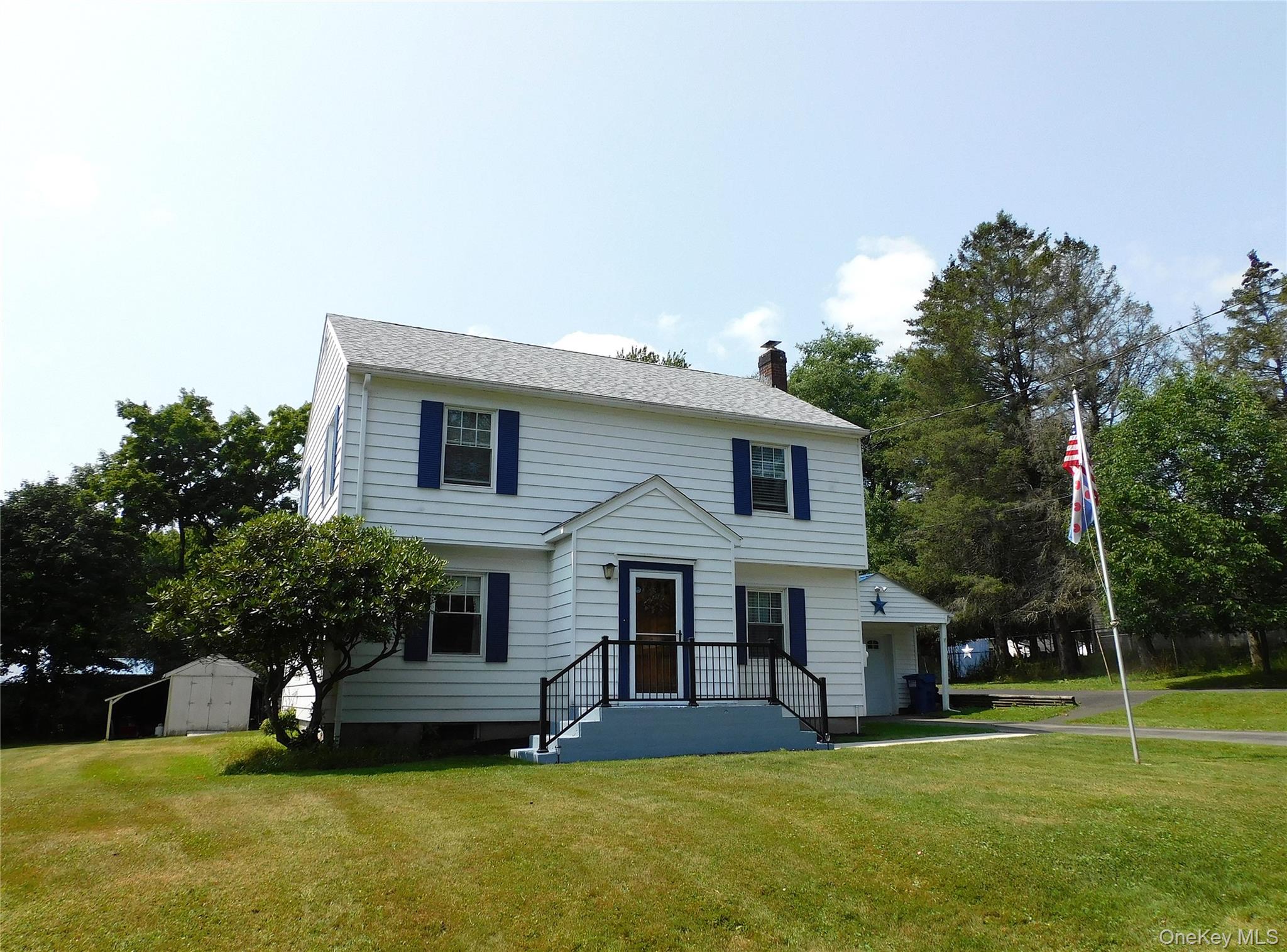 40 Kelly Avenue – For Sale photo 2