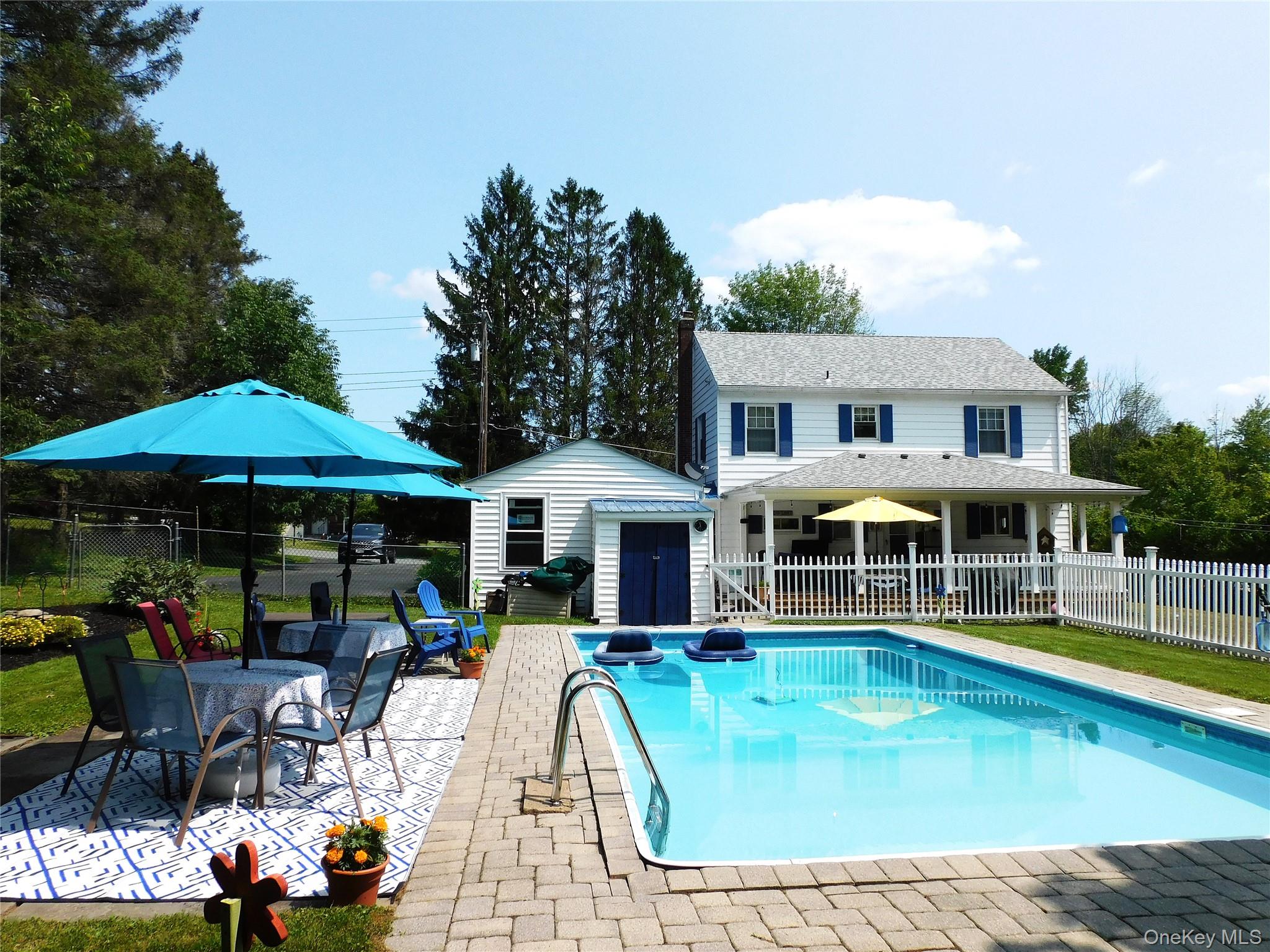 40 Kelly Avenue – For Sale photo 4