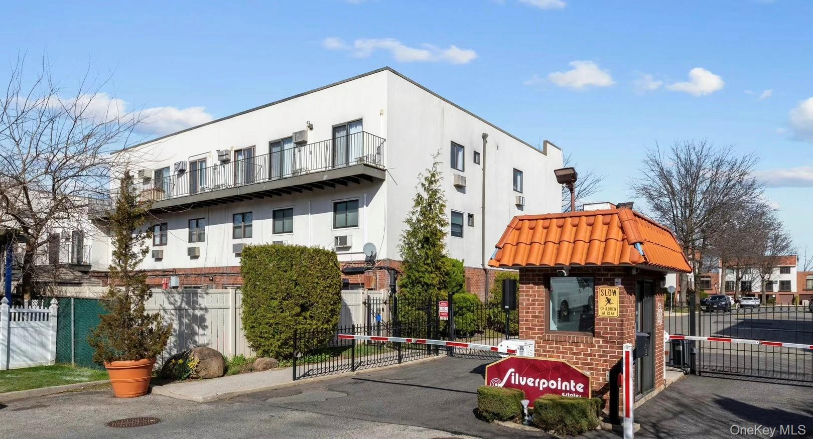 340 Julius Road, Unit 9D photo 2