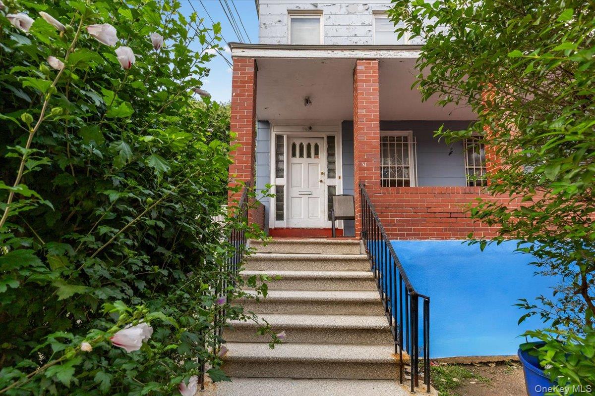 849 E 219th Street – For Sale photo 3