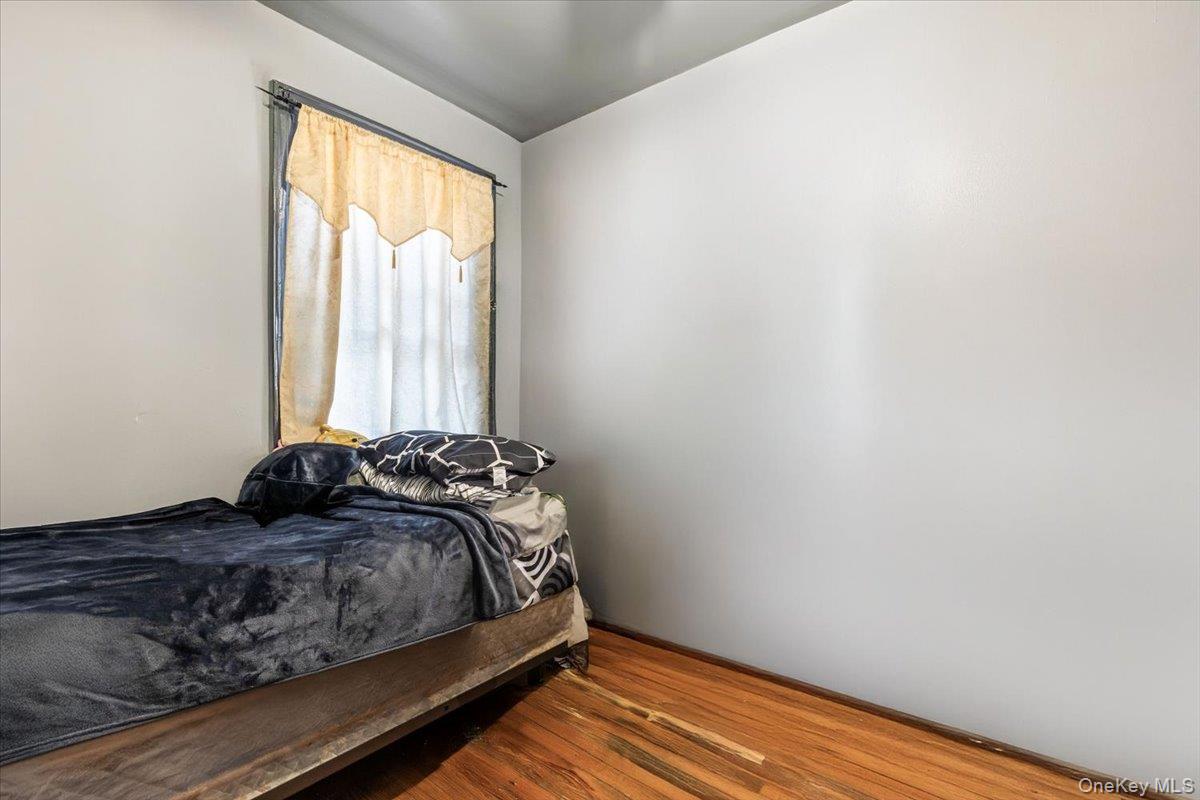 849 E 219th Street – For Sale photo 13