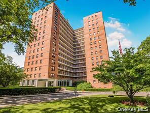 4705 Henry Hudson Parkway W, Unit 3C