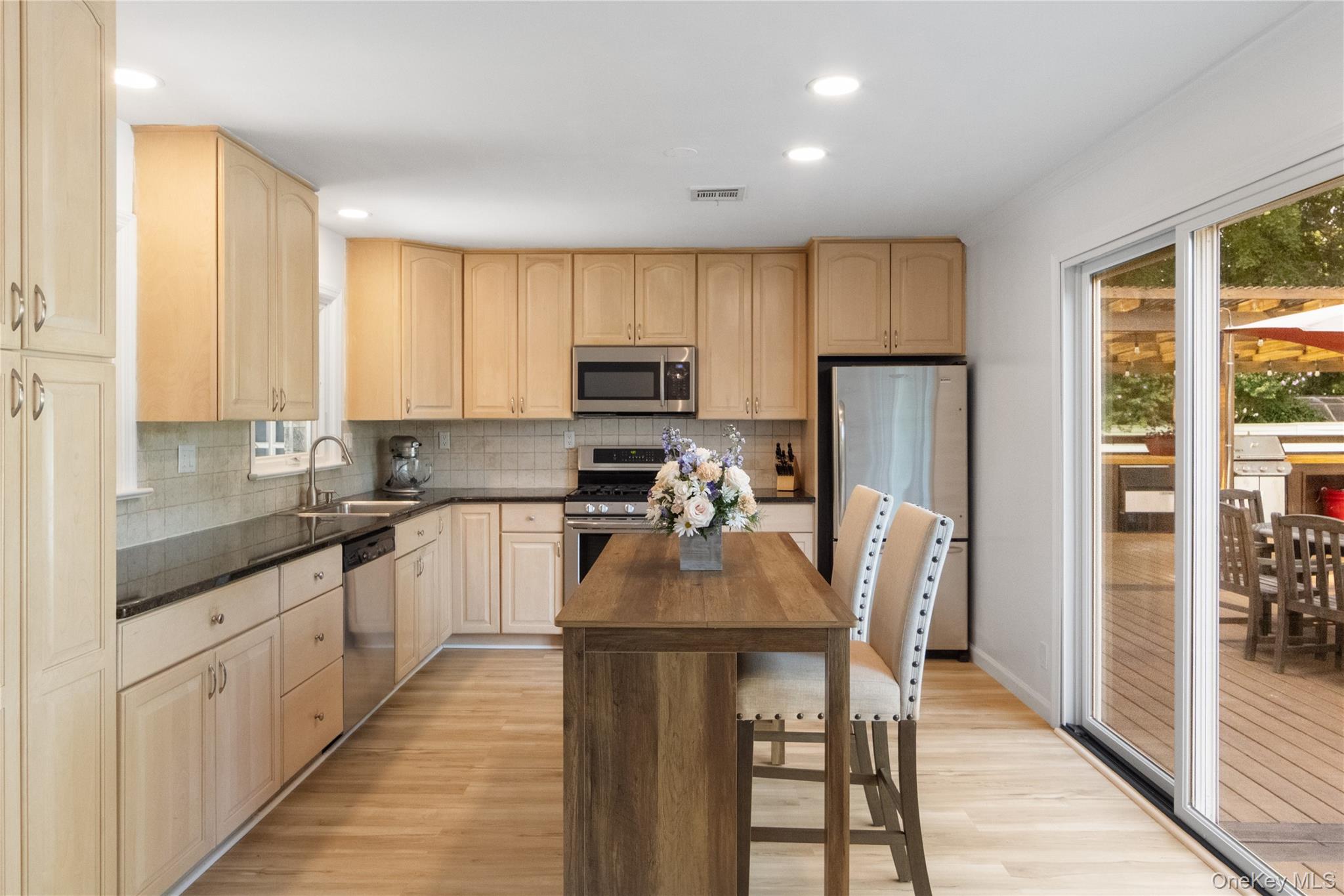 23 Wheeler Place W – For Sale photo 9