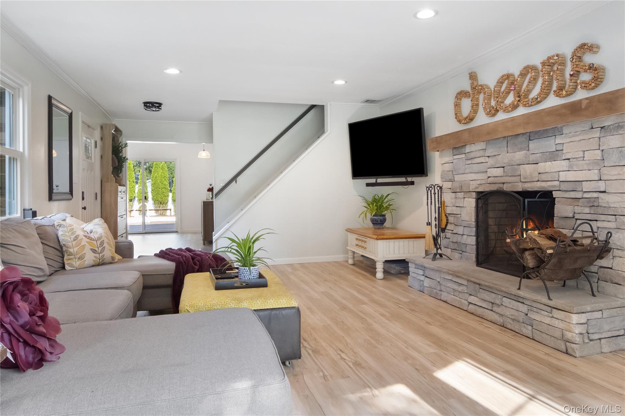 23 Wheeler Place W – For Sale photo 6