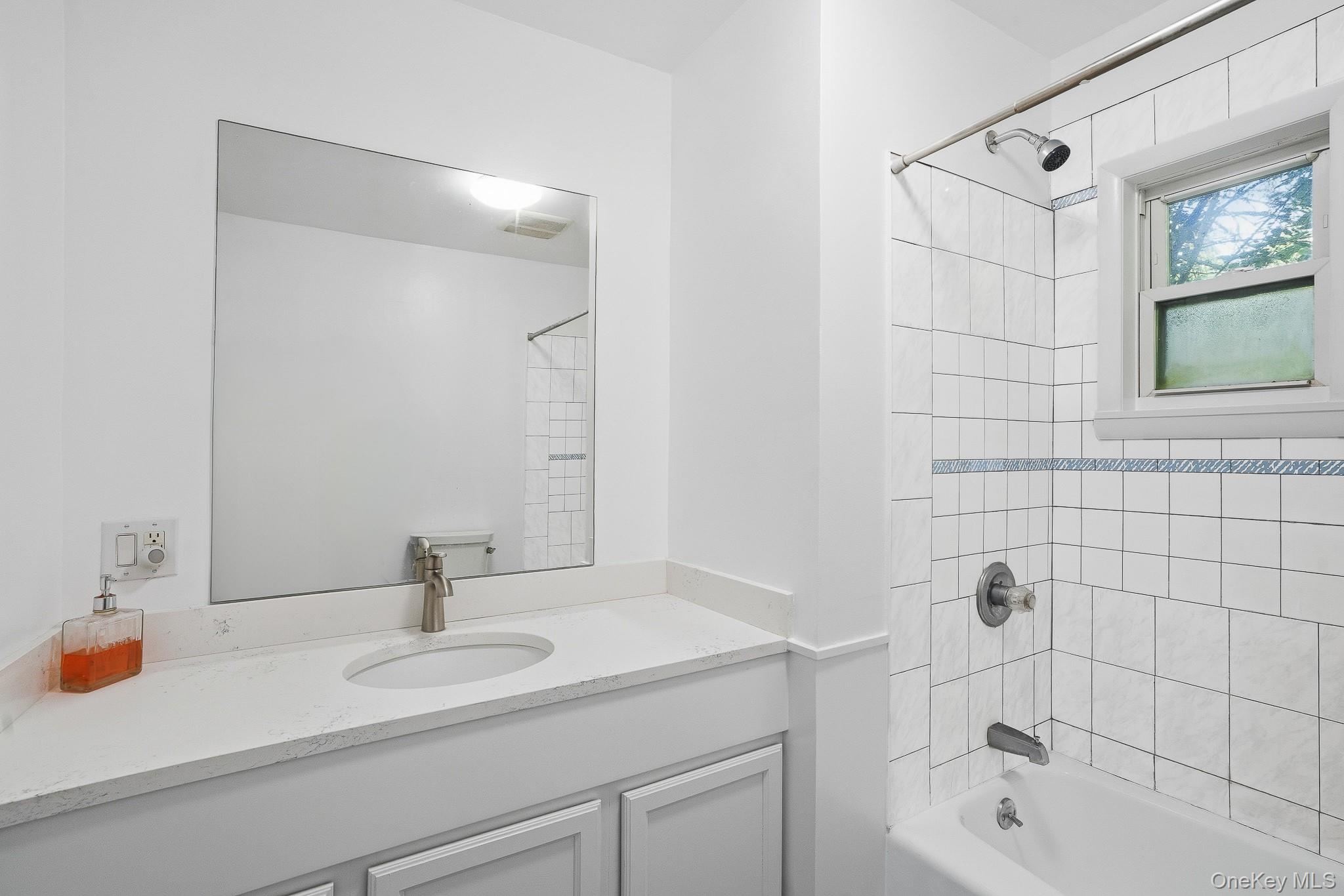 2 Greene Road – For Rent photo 14
