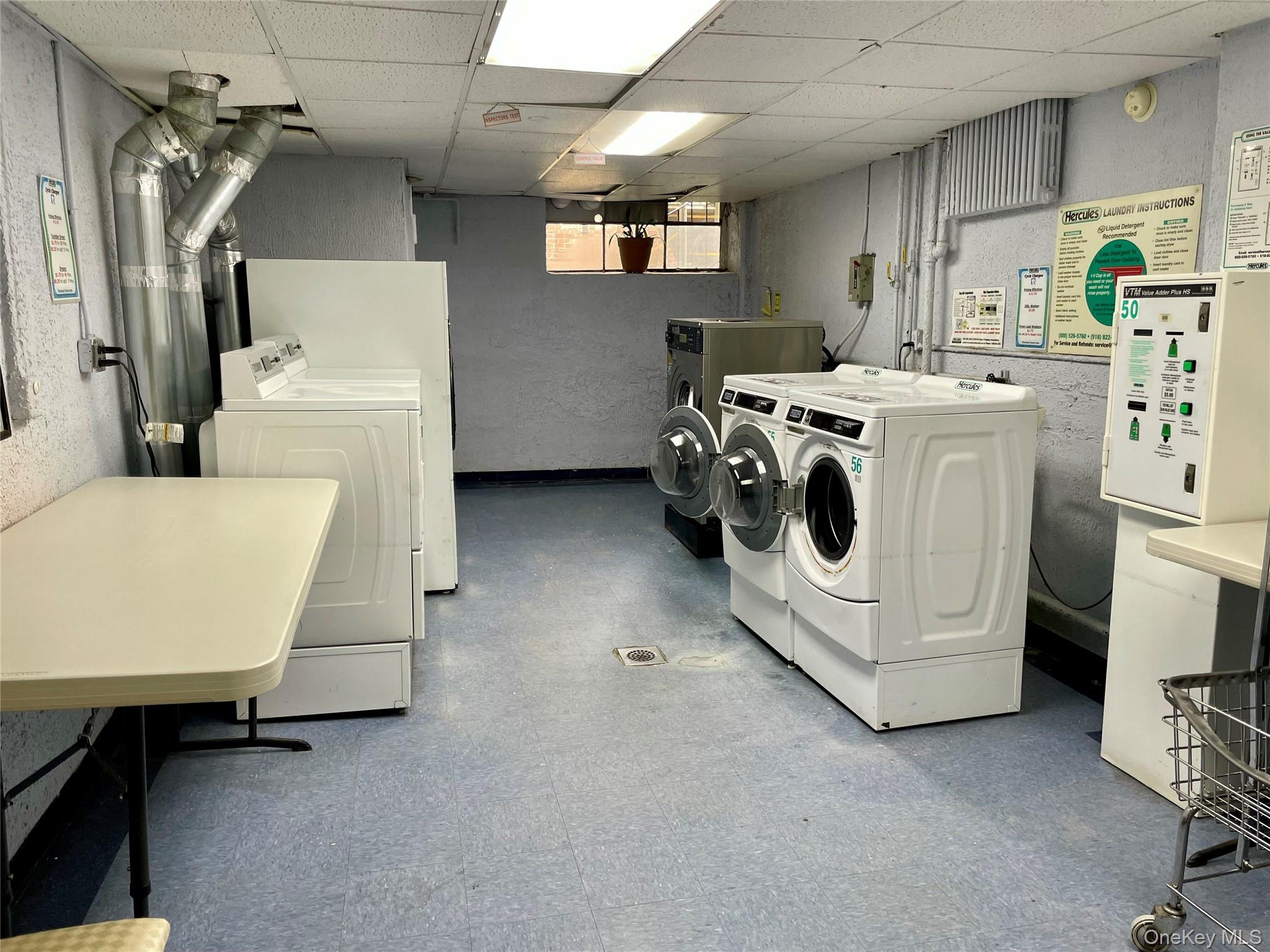 65-15 Yellowstone Boulevard, Unit 2C photo 9